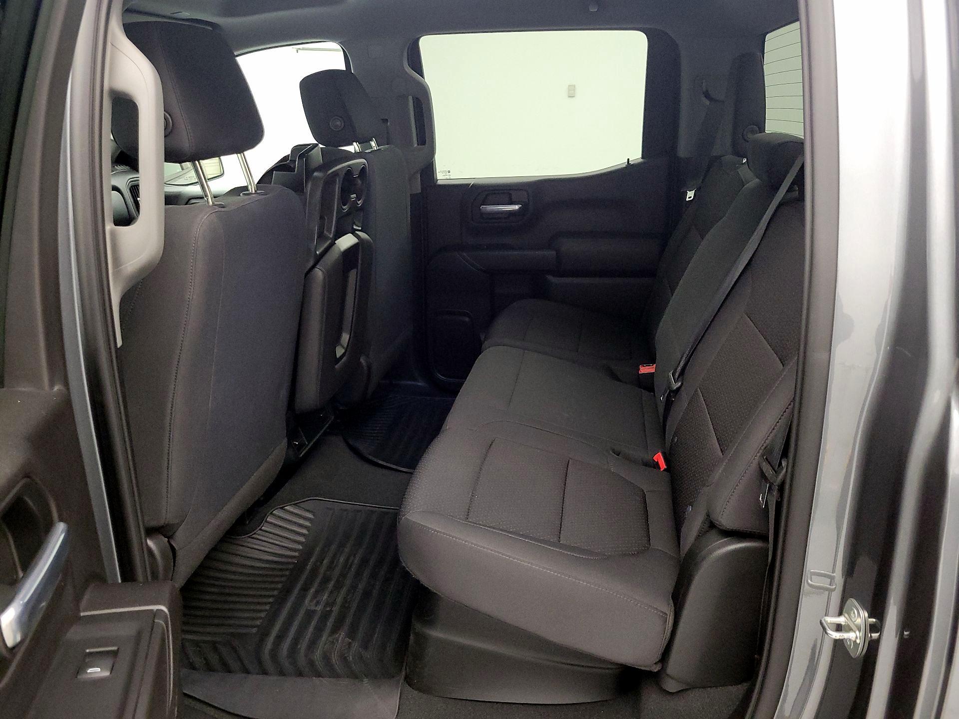 Thumbnail: 2021 Chevrolet Silverado 1500 - 19