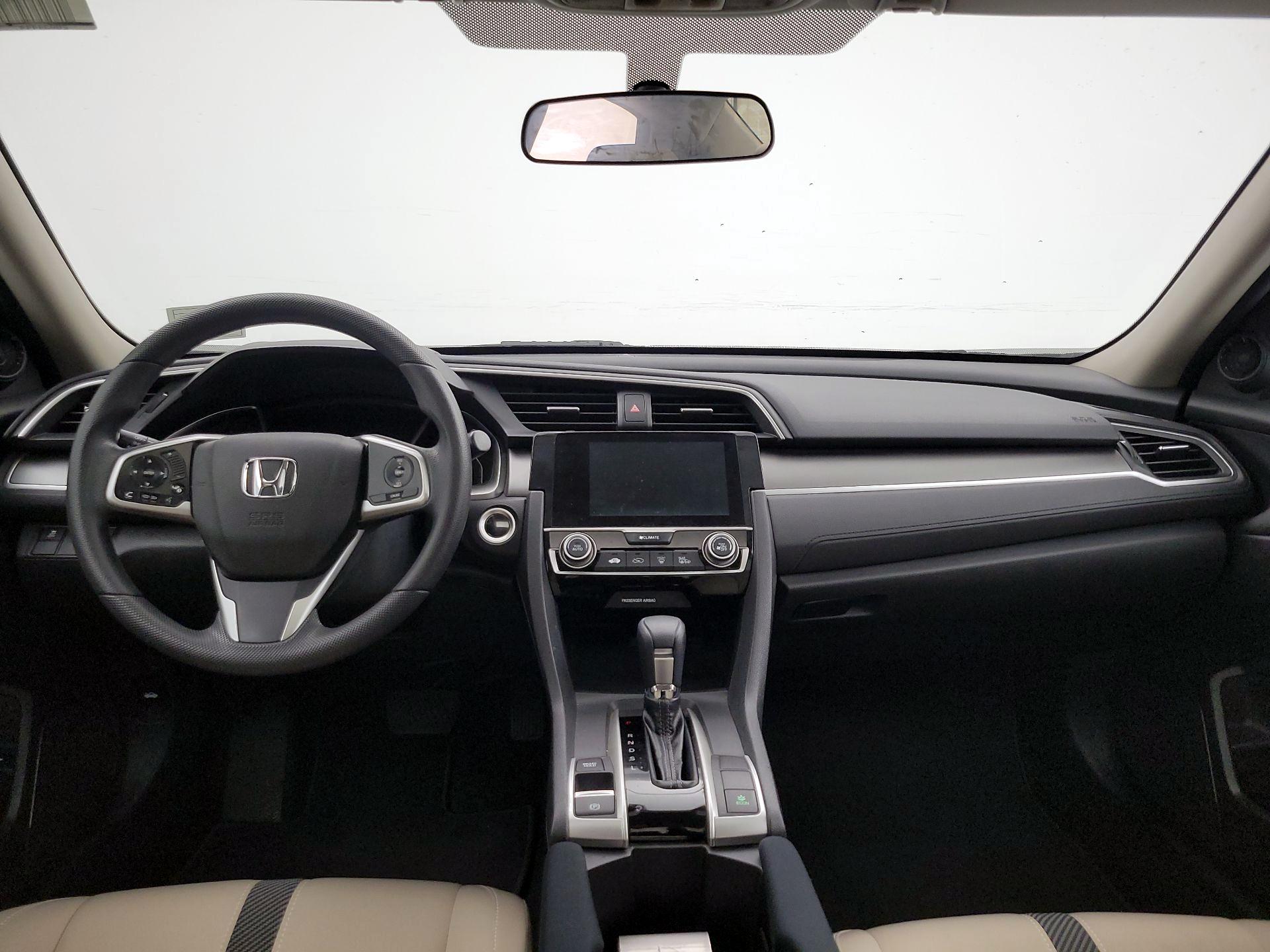 Thumbnail: 2016 Honda Civic - 9