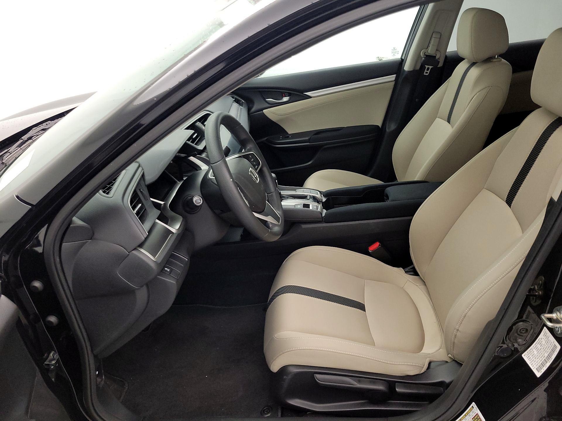 Thumbnail: 2016 Honda Civic - 11