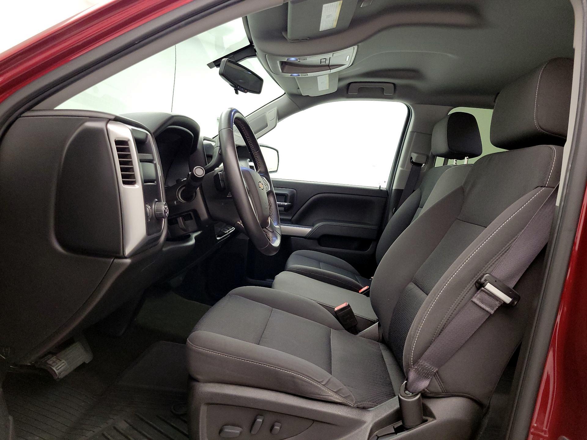 Thumbnail: 2017 Chevrolet Silverado 1500 - 11