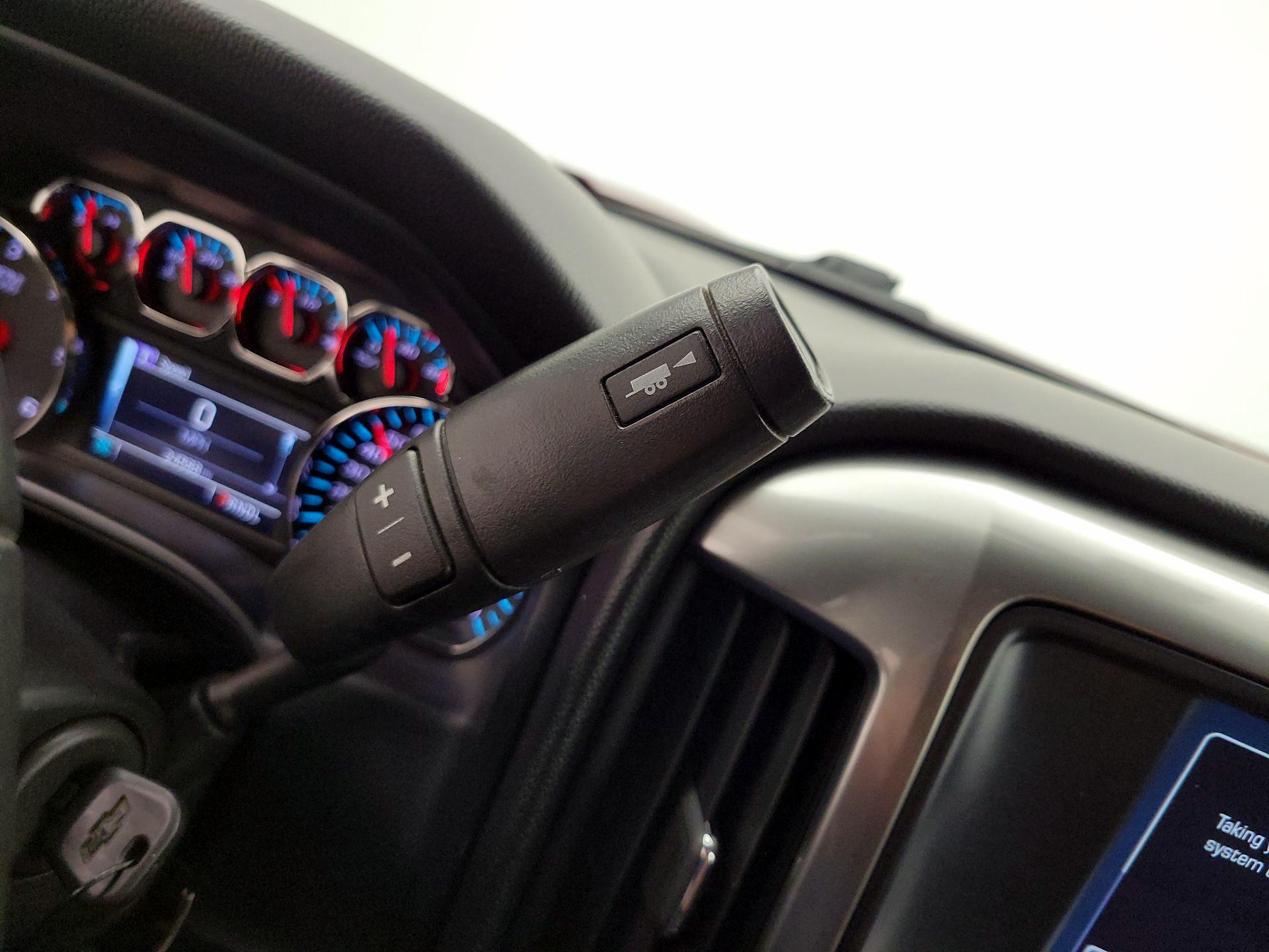 Thumbnail: 2017 Chevrolet Silverado 1500 - 18