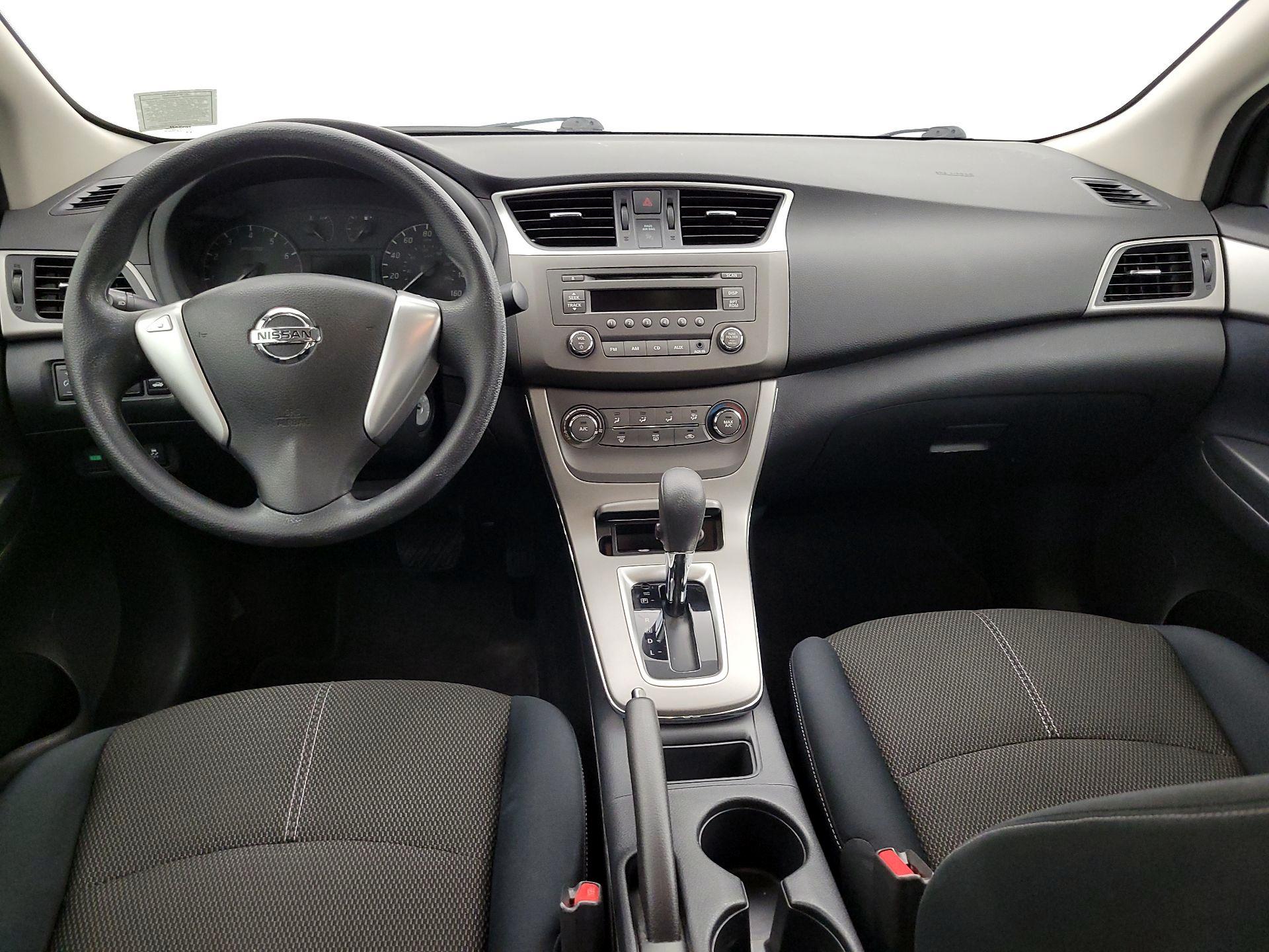 Thumbnail: 2014 Nissan Sentra - 9