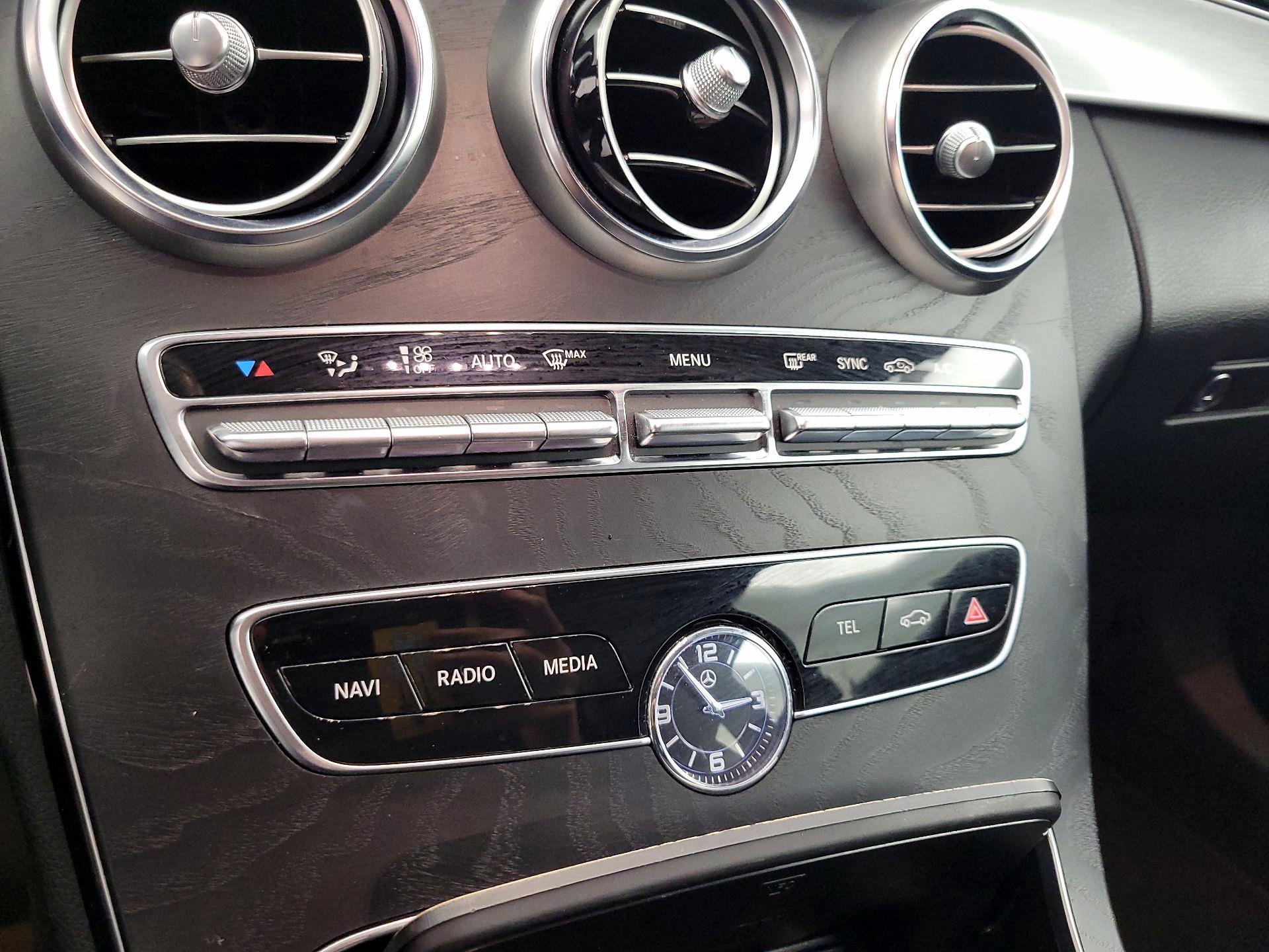 Thumbnail: 2019 Mercedes-Benz C-Class - 16