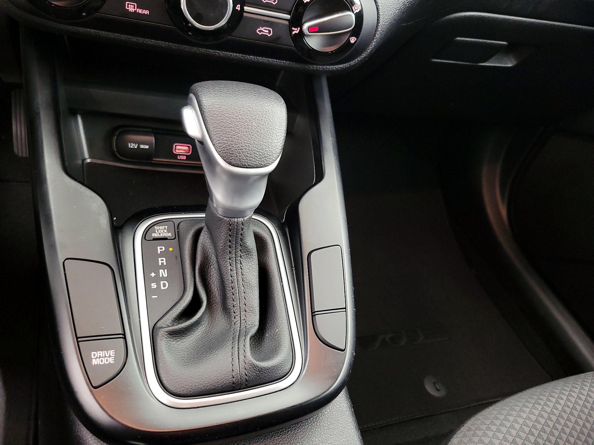 Thumbnail: 2020 Kia Soul - 17