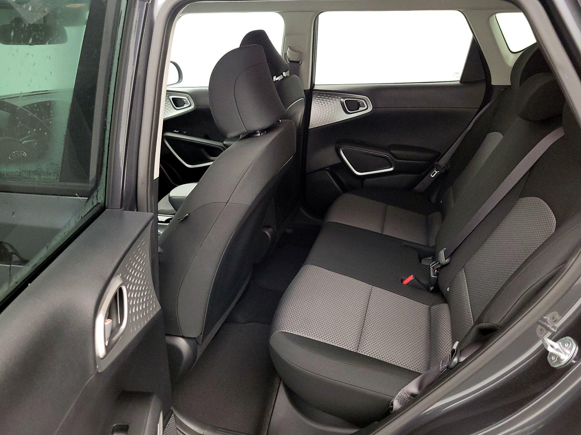 Thumbnail: 2020 Kia Soul - 18