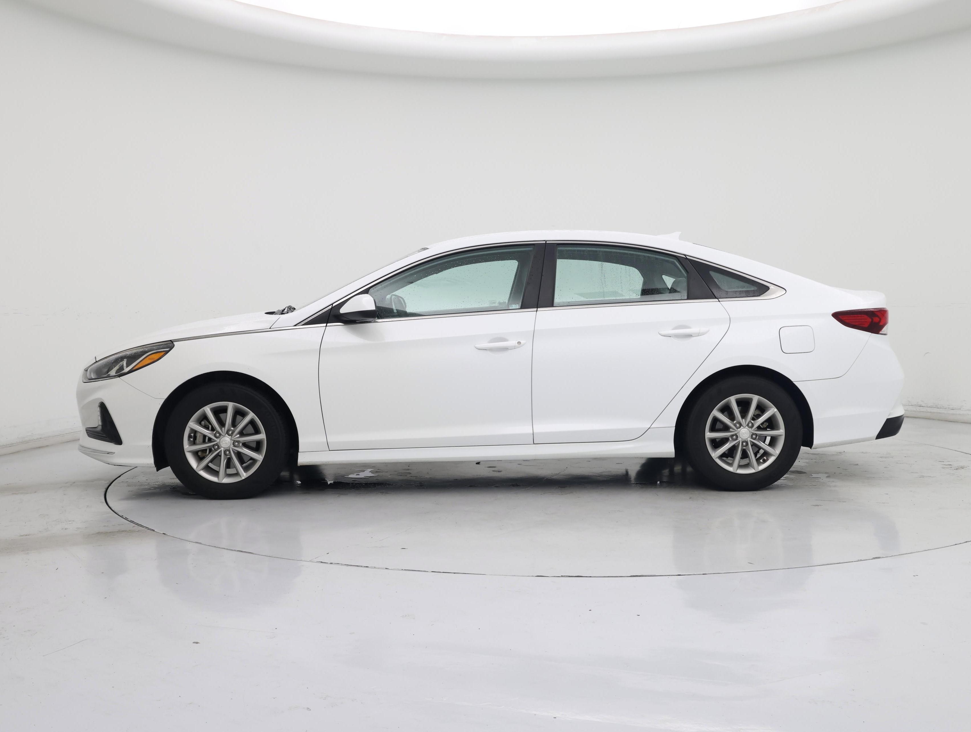 Thumbnail: 2019 Hyundai Sonata - 3