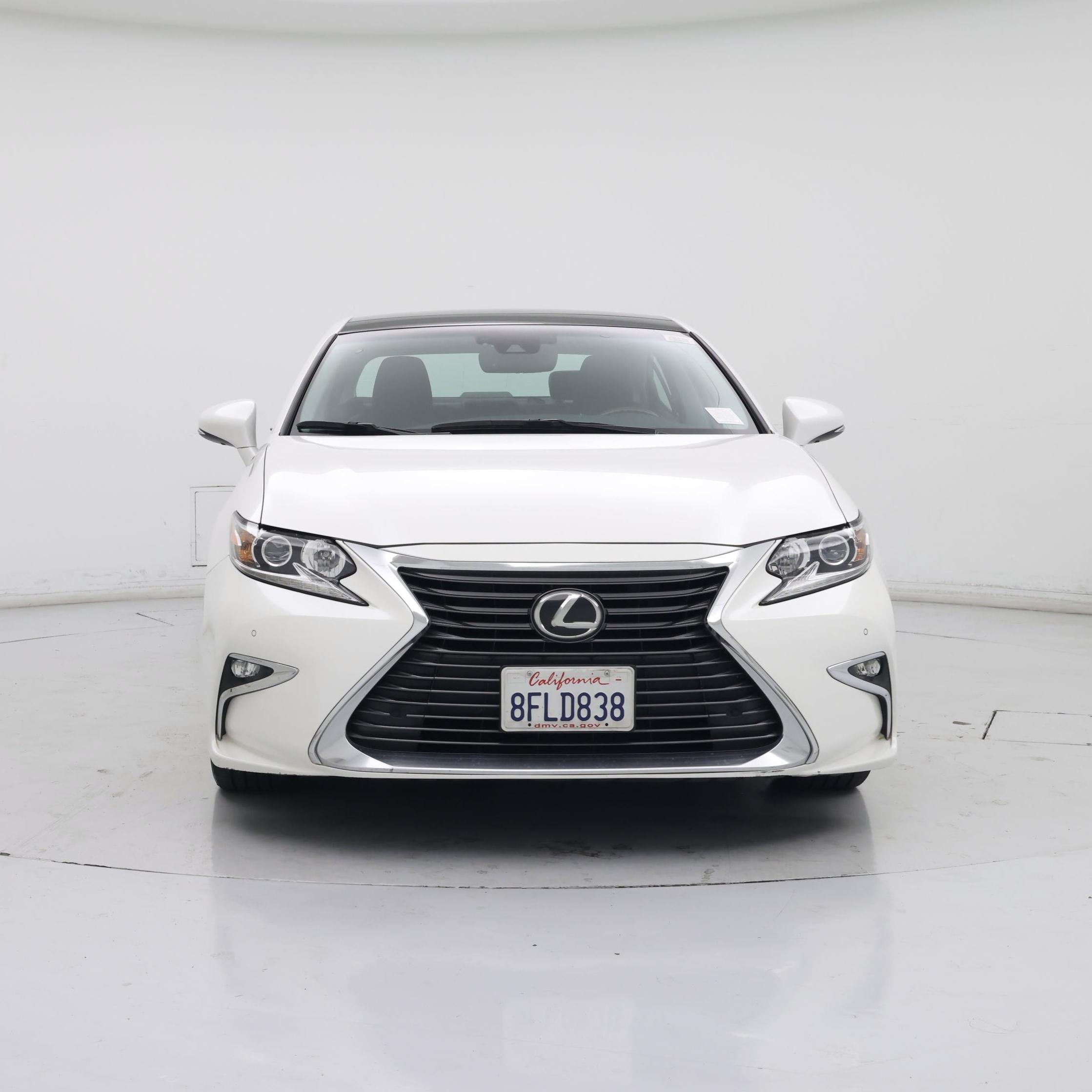 Thumbnail: 2018 Lexus ES - 5