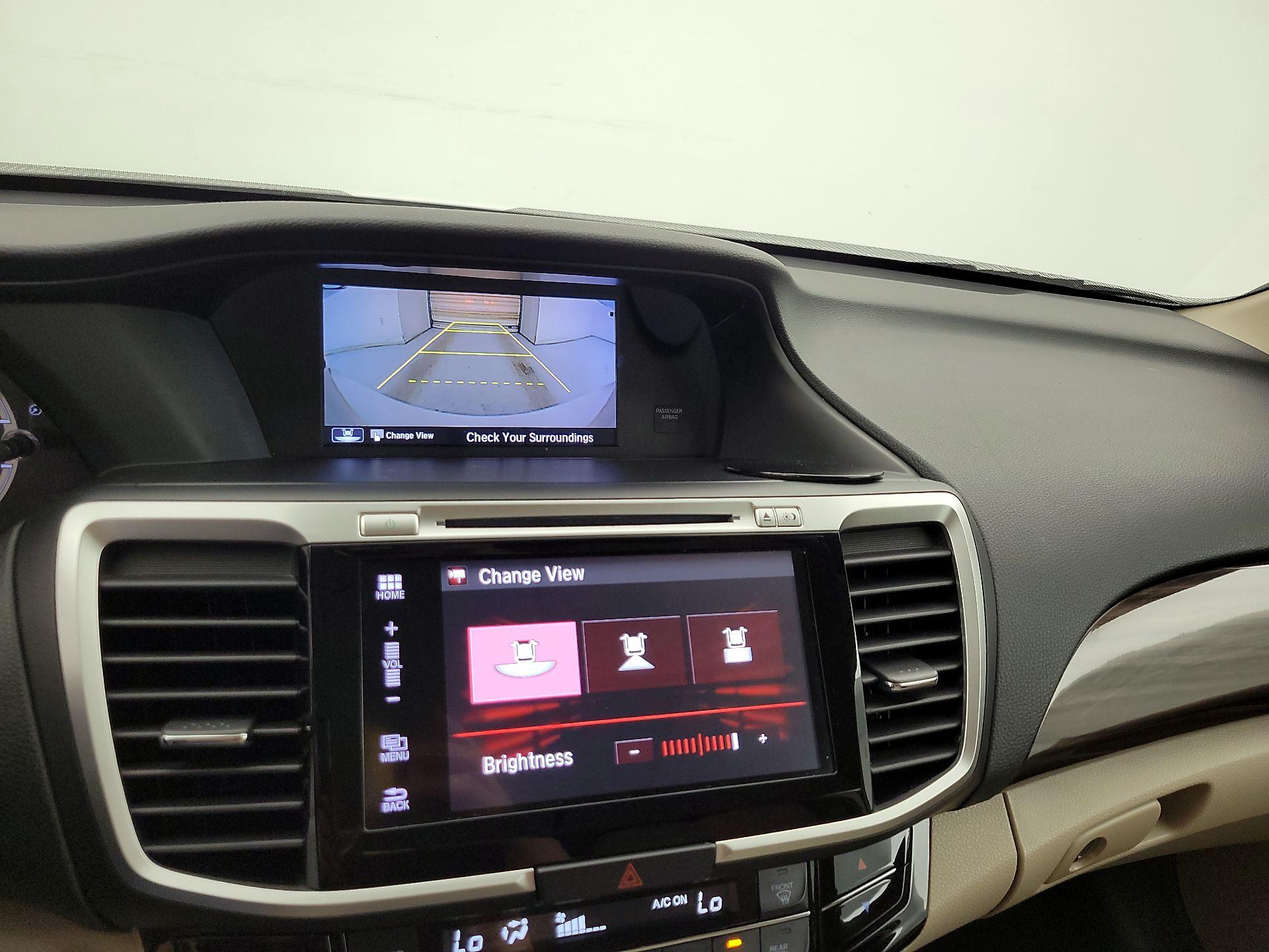 Thumbnail: 2017 Honda Accord - 14