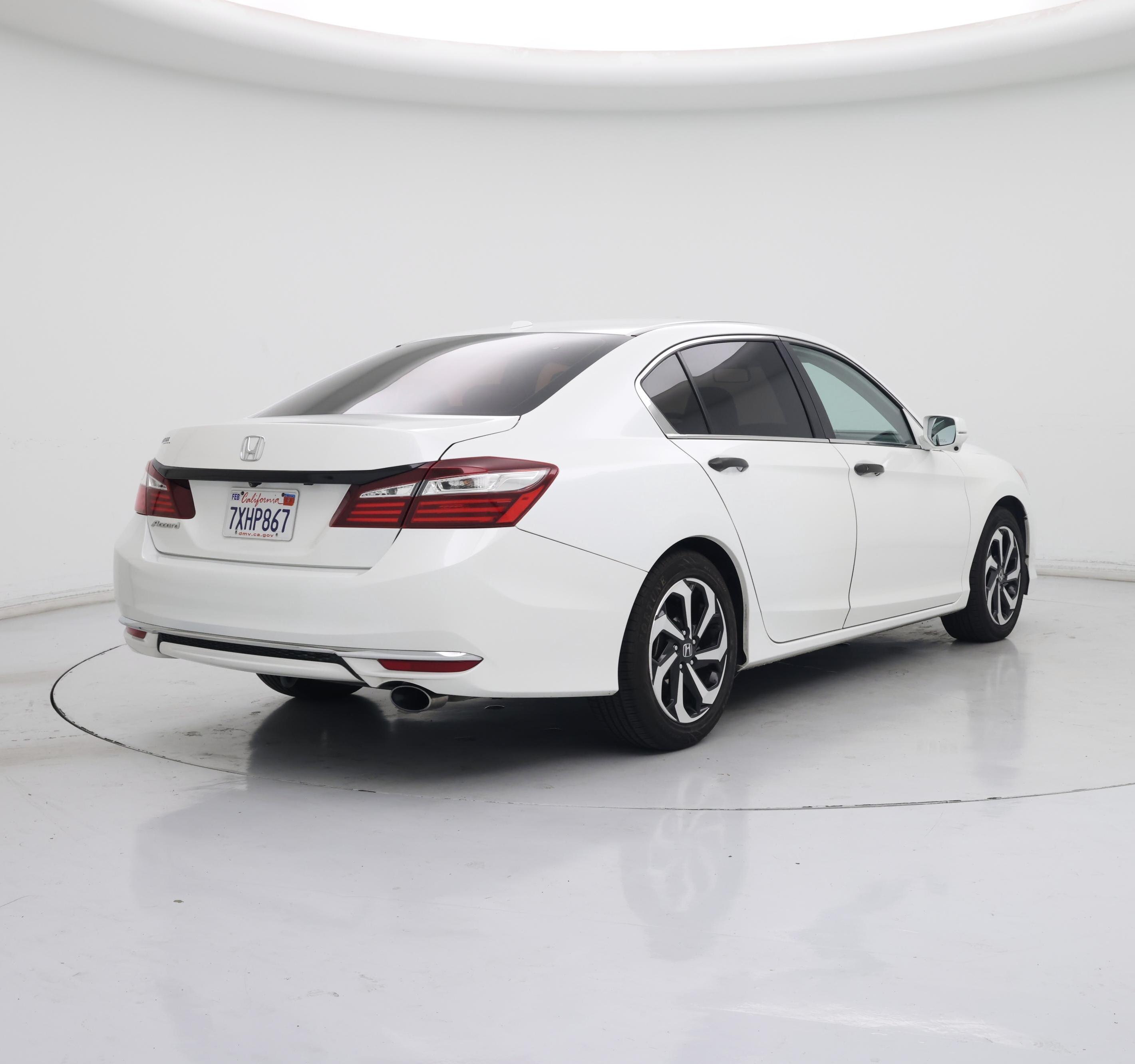 Thumbnail: 2017 Honda Accord - 8