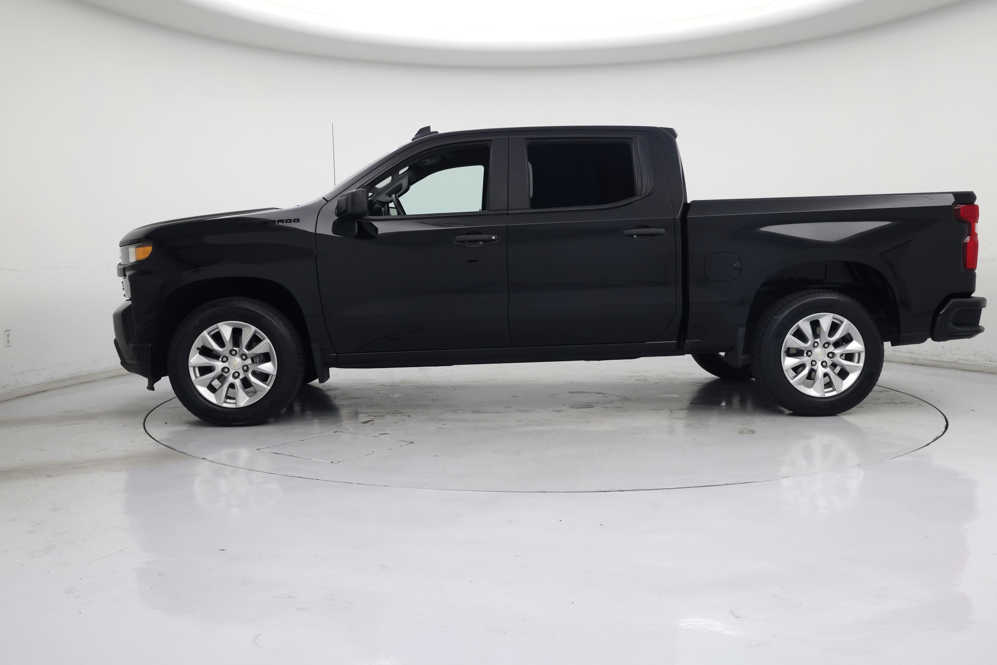 Thumbnail: 2021 Chevrolet Silverado 1500 - 3