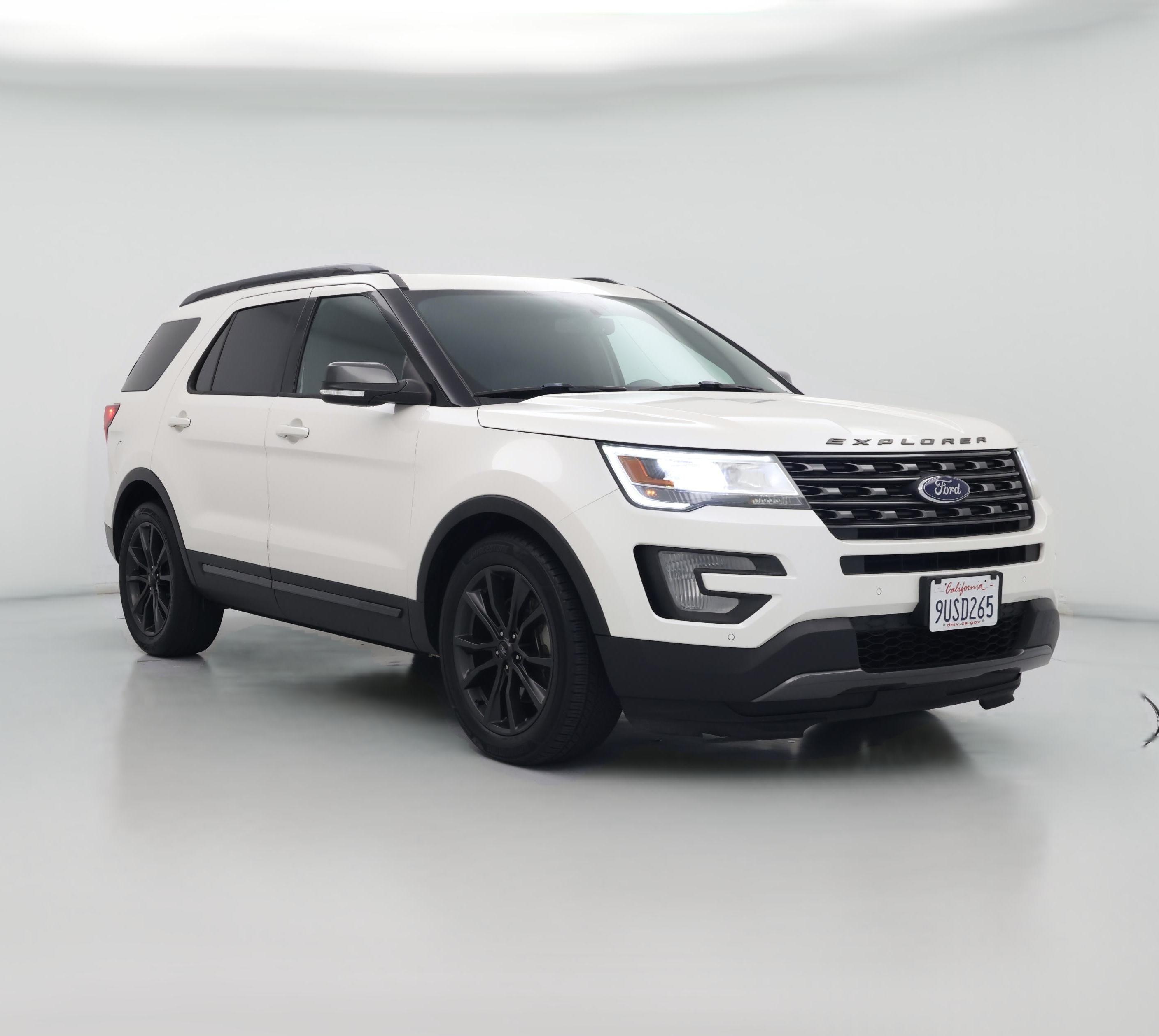 Thumbnail: 2017 Ford Explorer - 1