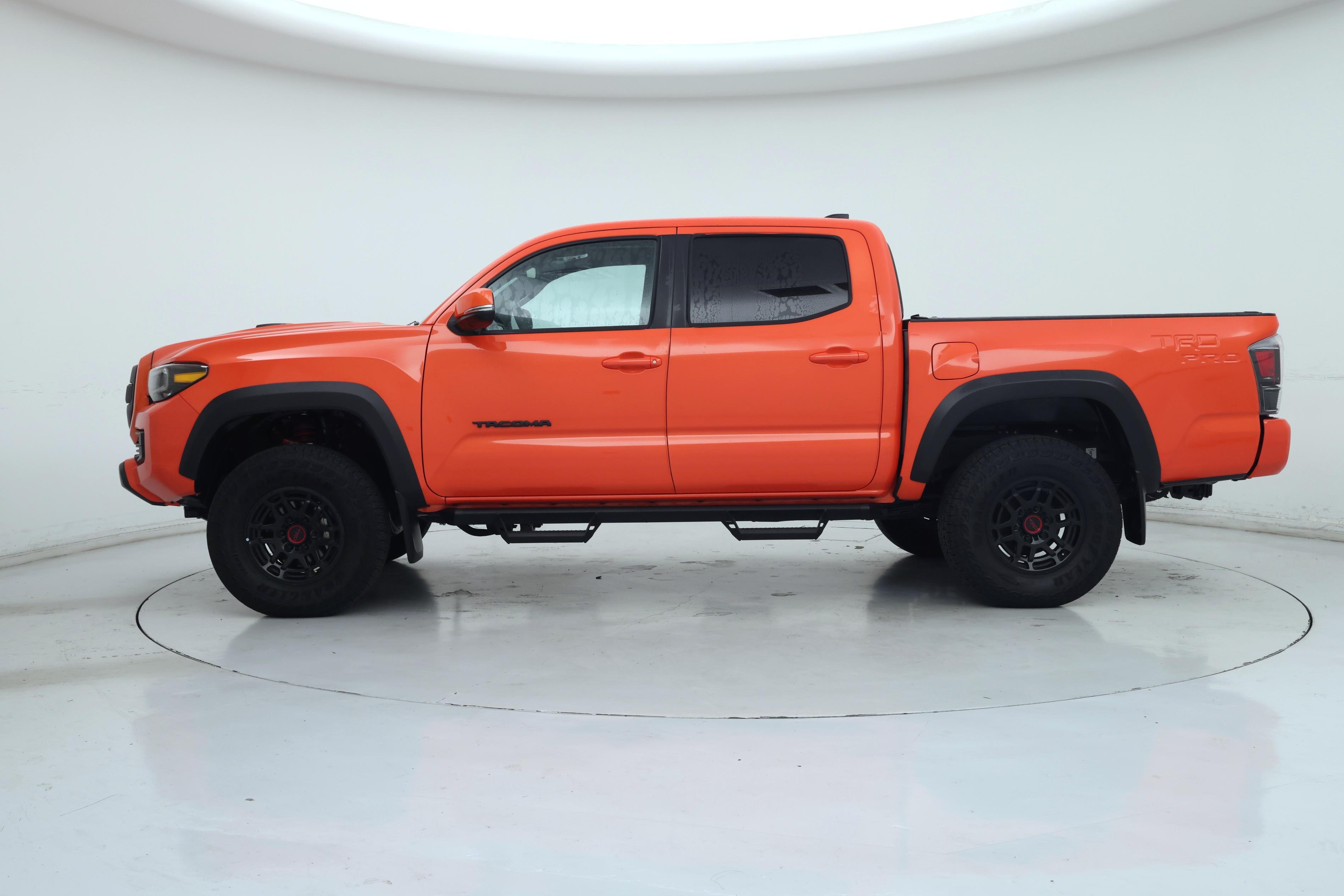 Thumbnail: 2023 Toyota Tacoma - 3