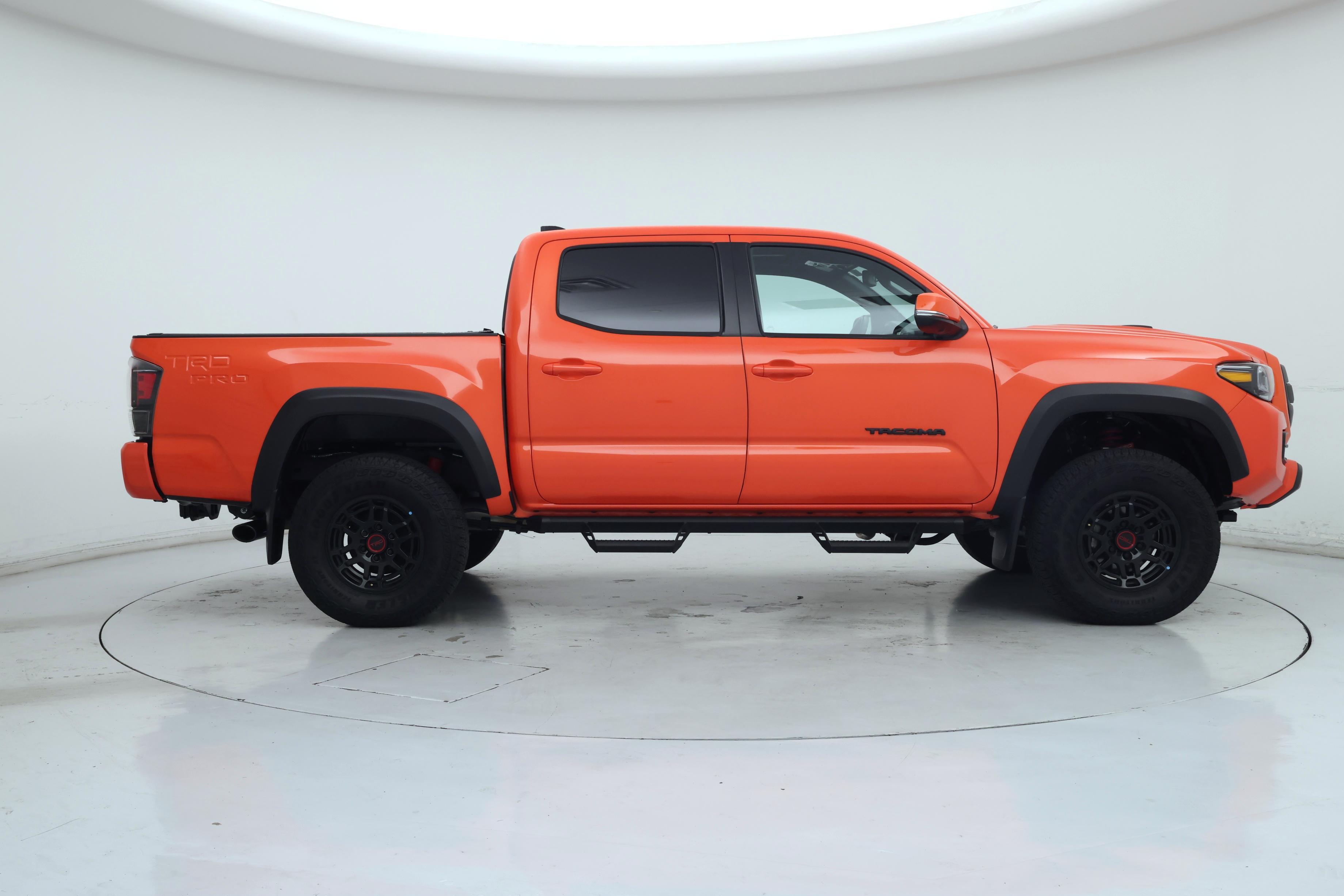 Thumbnail: 2023 Toyota Tacoma - 7