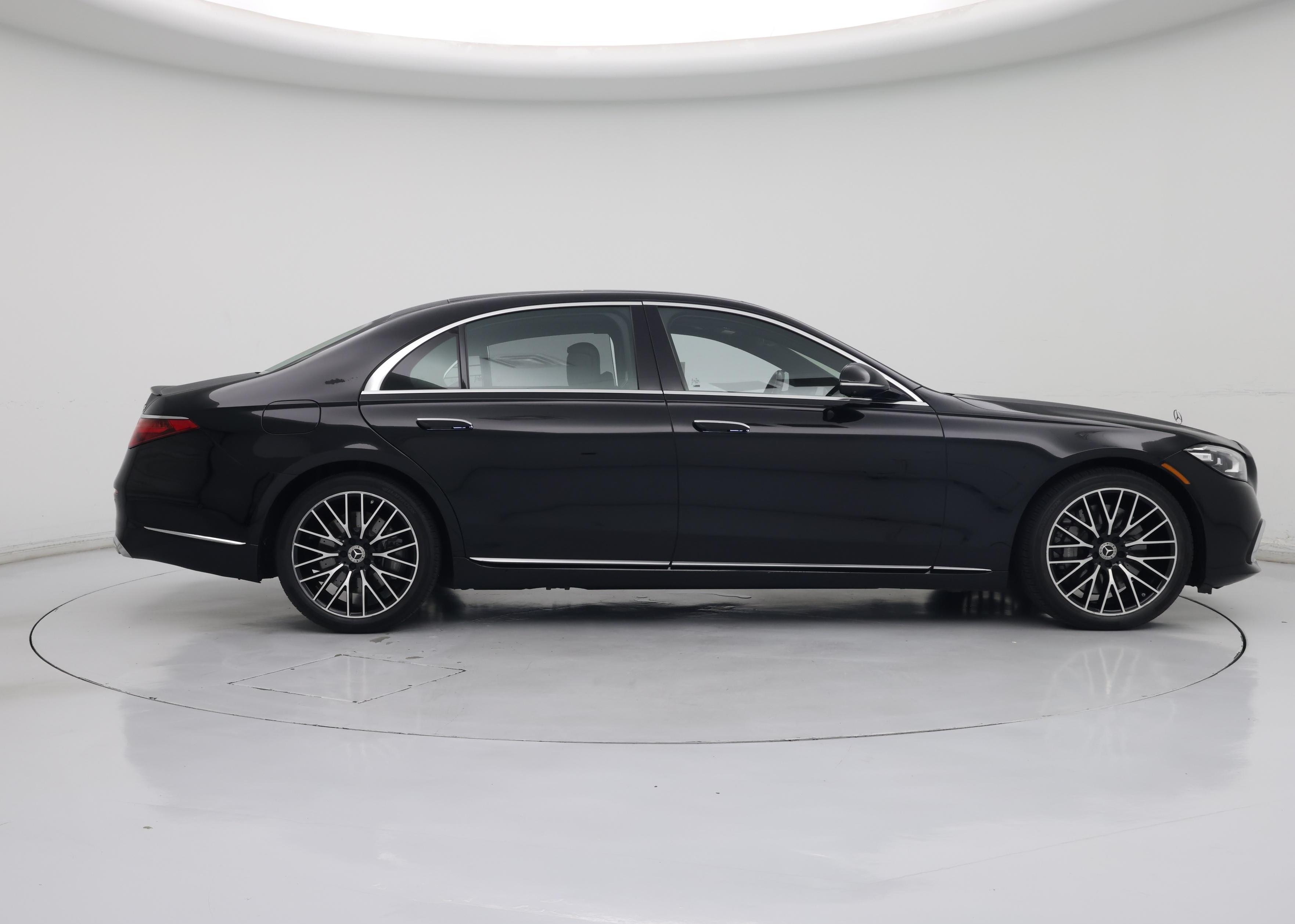 Thumbnail: 2022 Mercedes-Benz S-Class - 7
