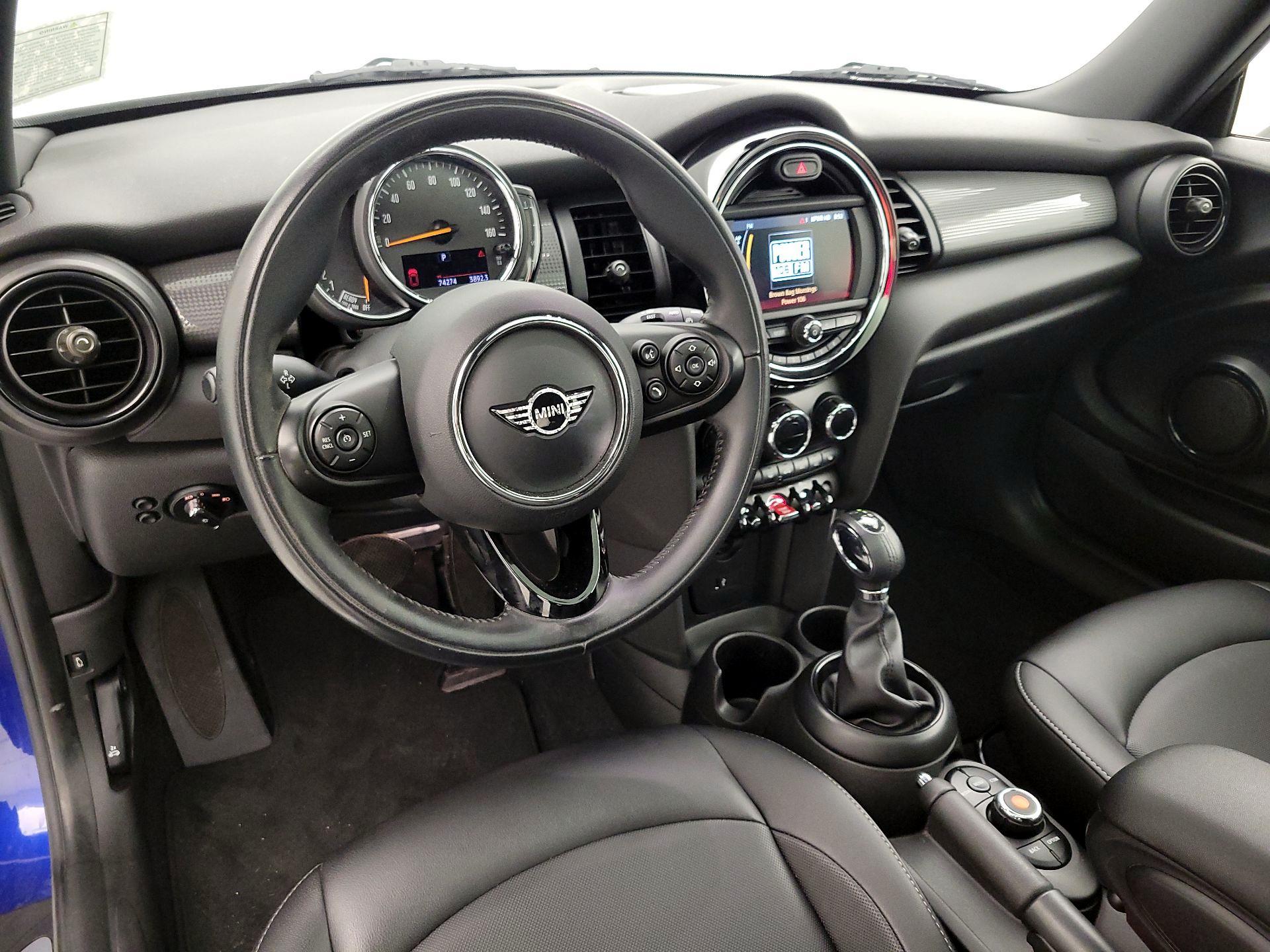 Thumbnail: 2019 MINI Cooper Hardtop - 9