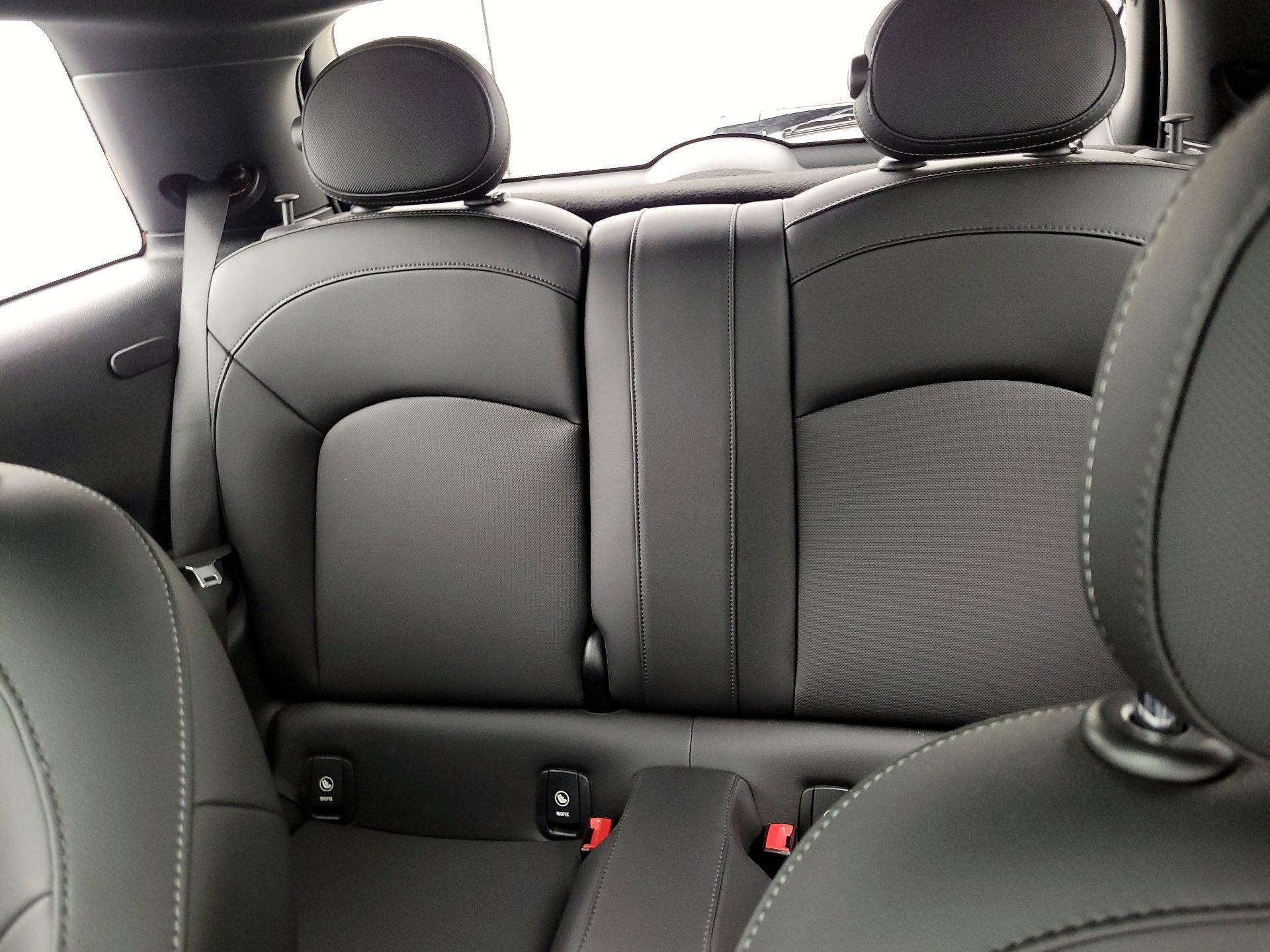 Thumbnail: 2019 MINI Cooper Hardtop - 18