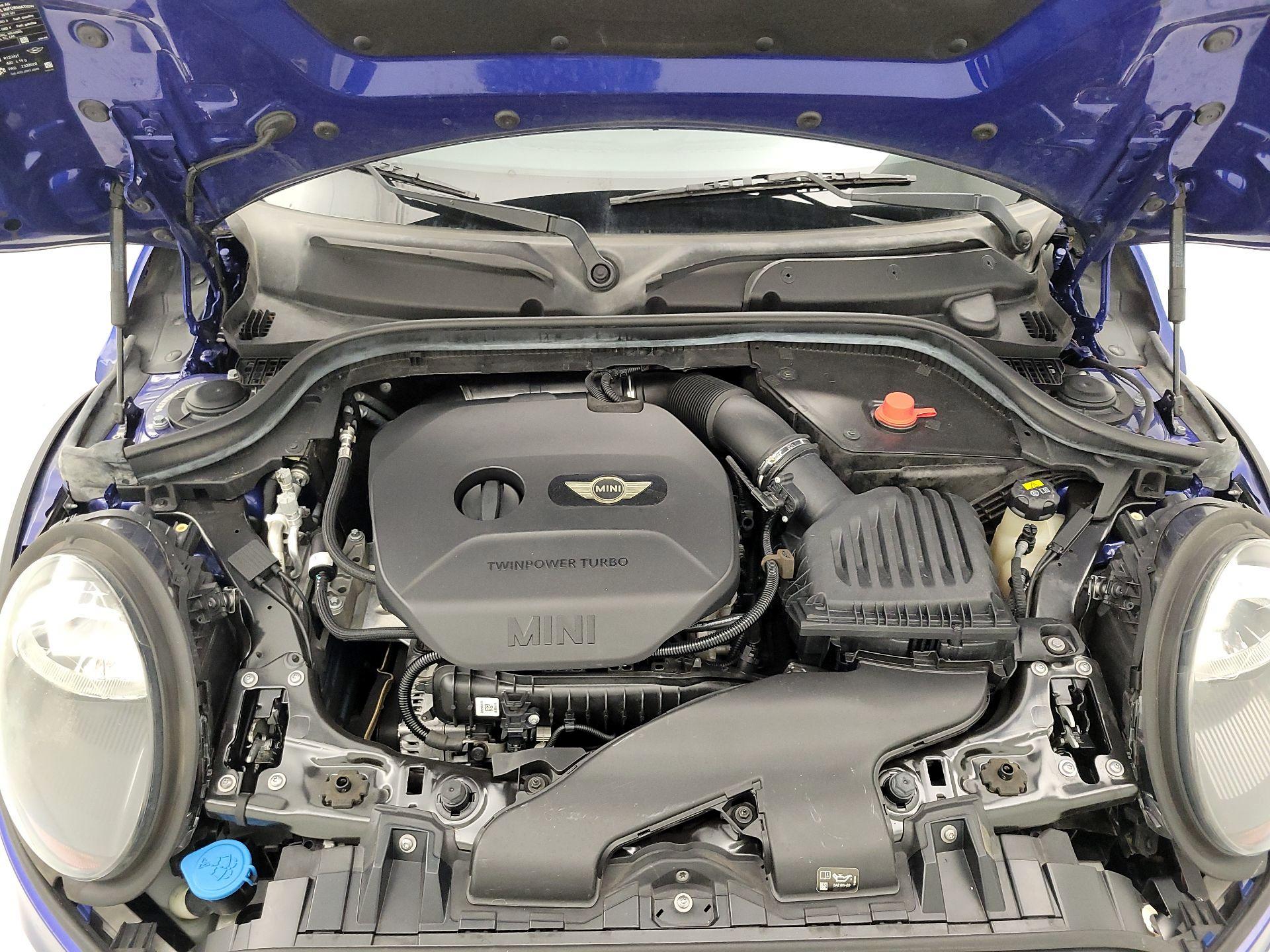 Thumbnail: 2019 MINI Cooper Hardtop - 20