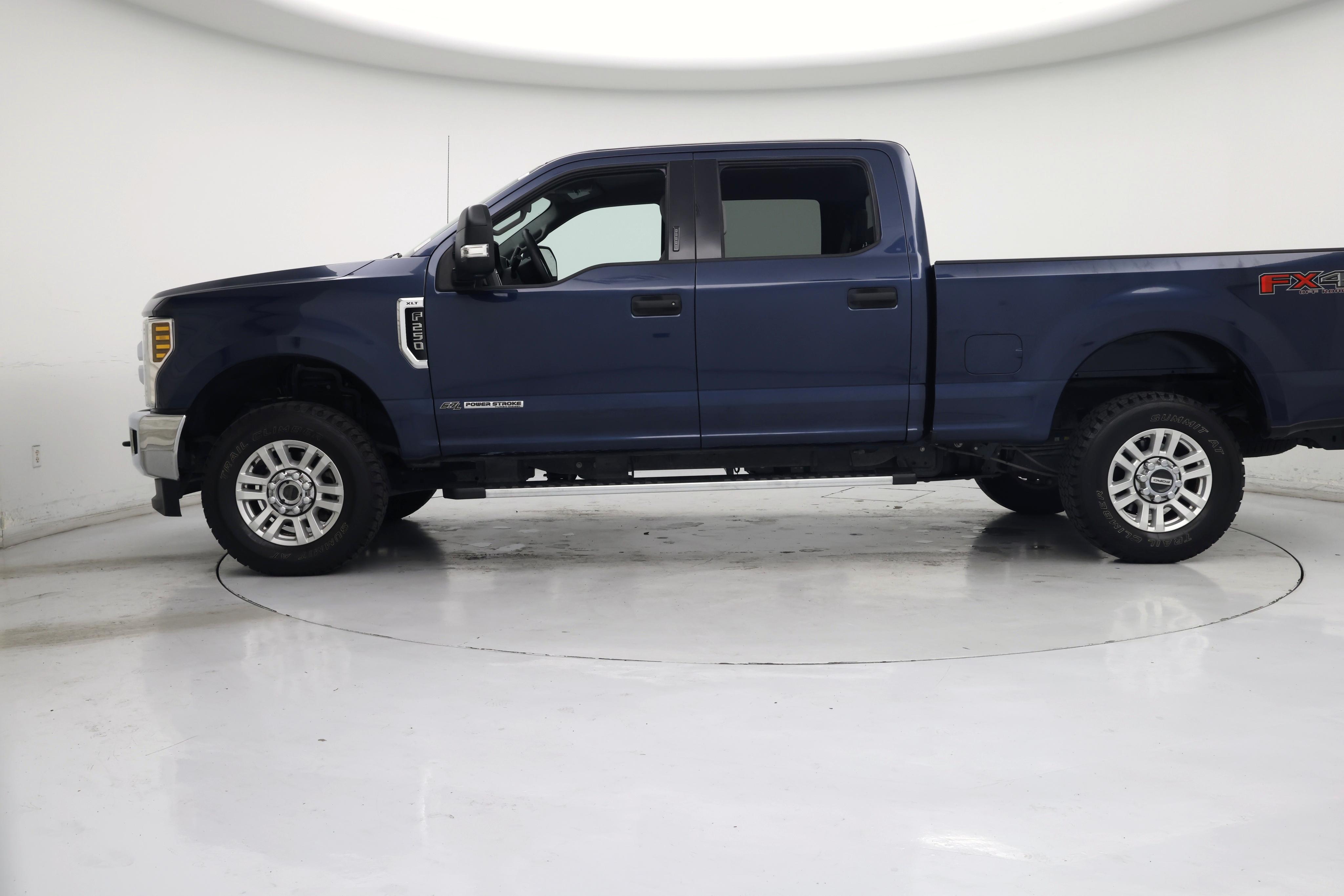 Thumbnail: 2019 Ford F-250 - 3