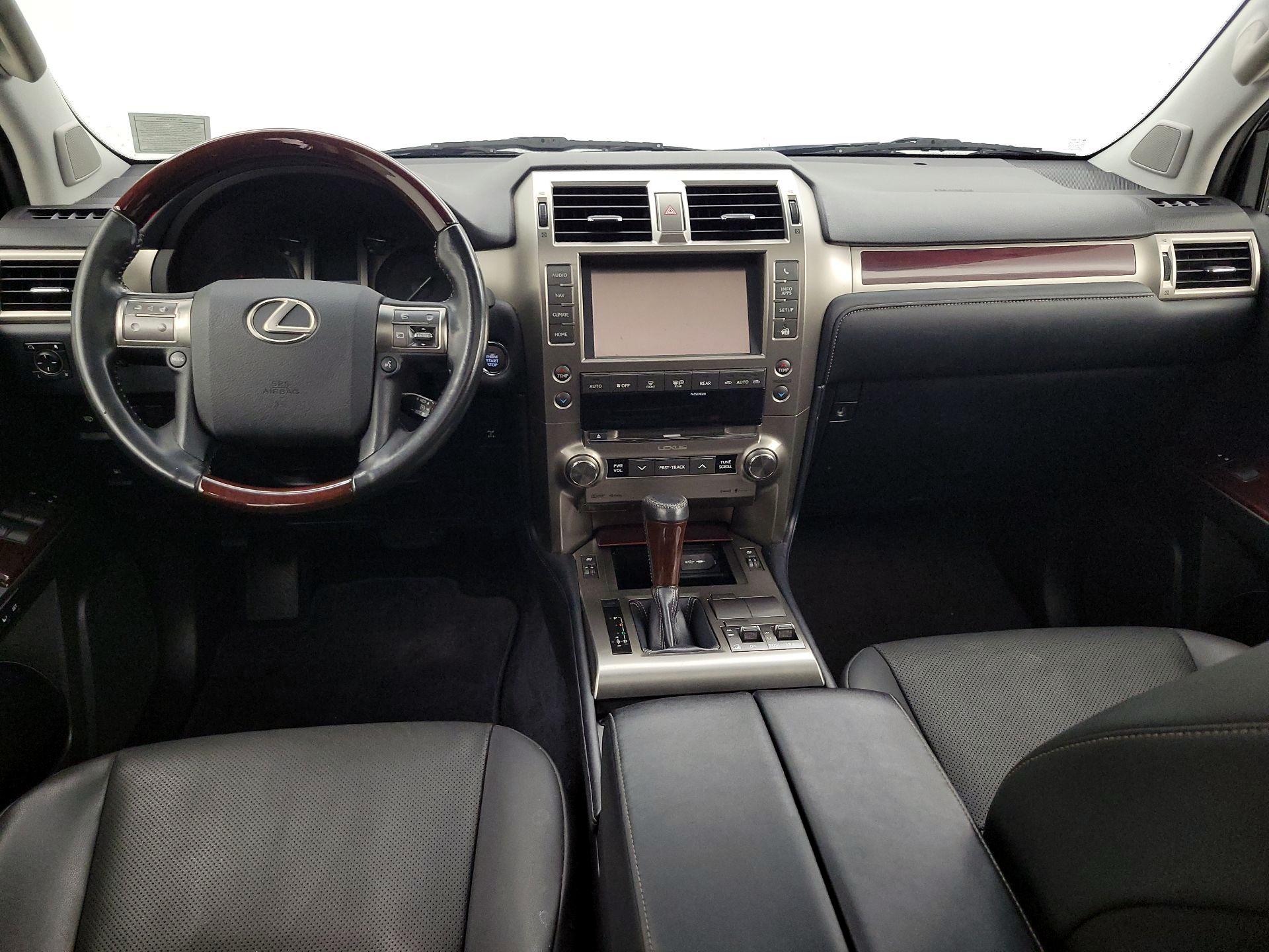 Thumbnail: 2019 Lexus GX - 9