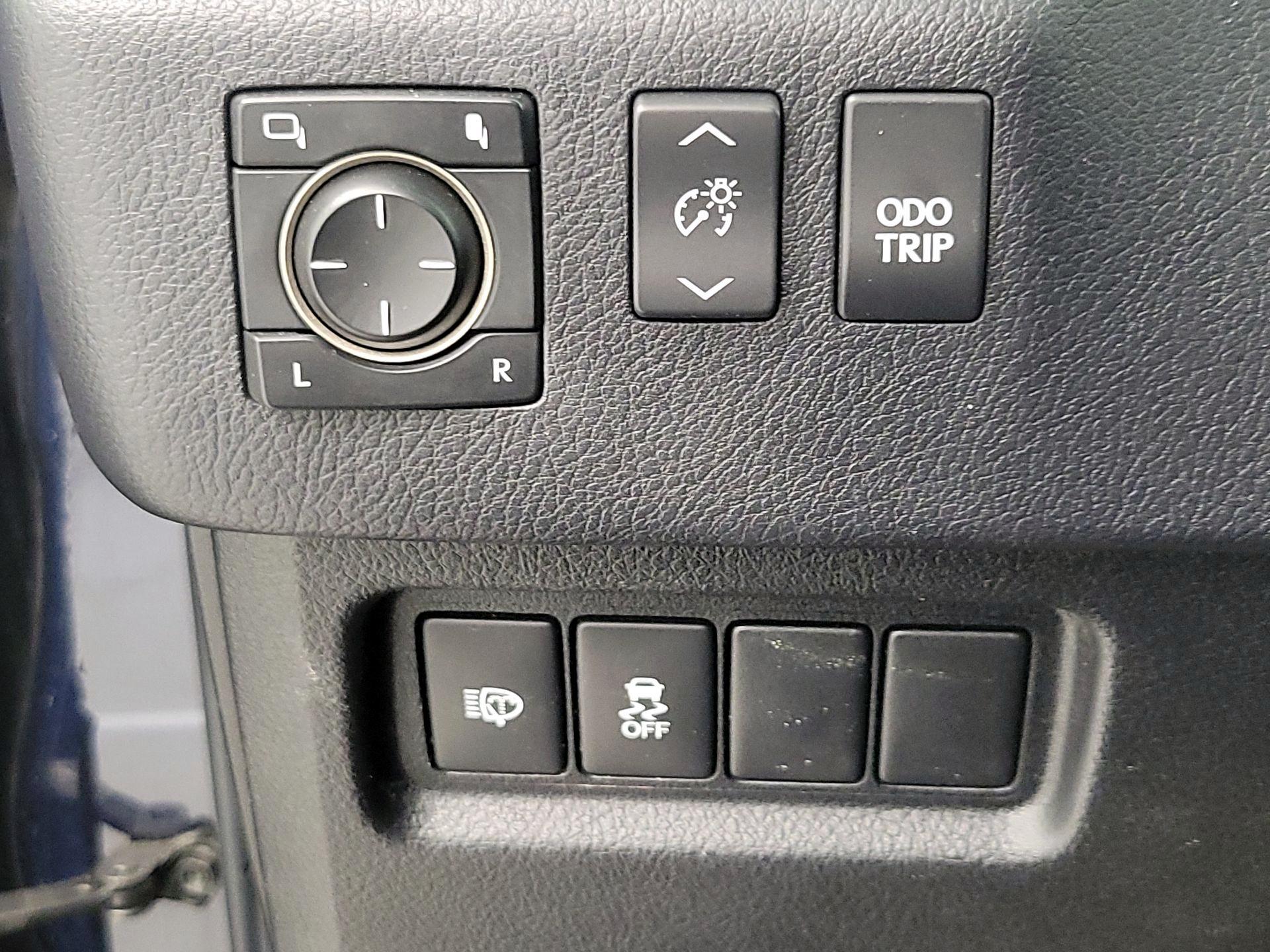 Thumbnail: 2019 Lexus GX - 13