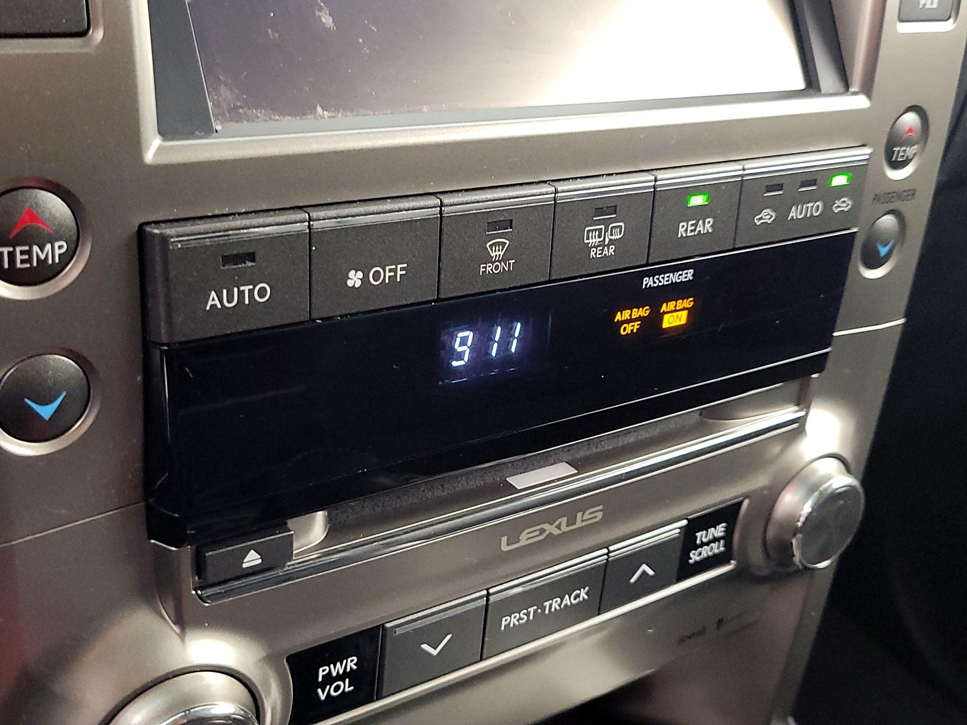 Thumbnail: 2019 Lexus GX - 17