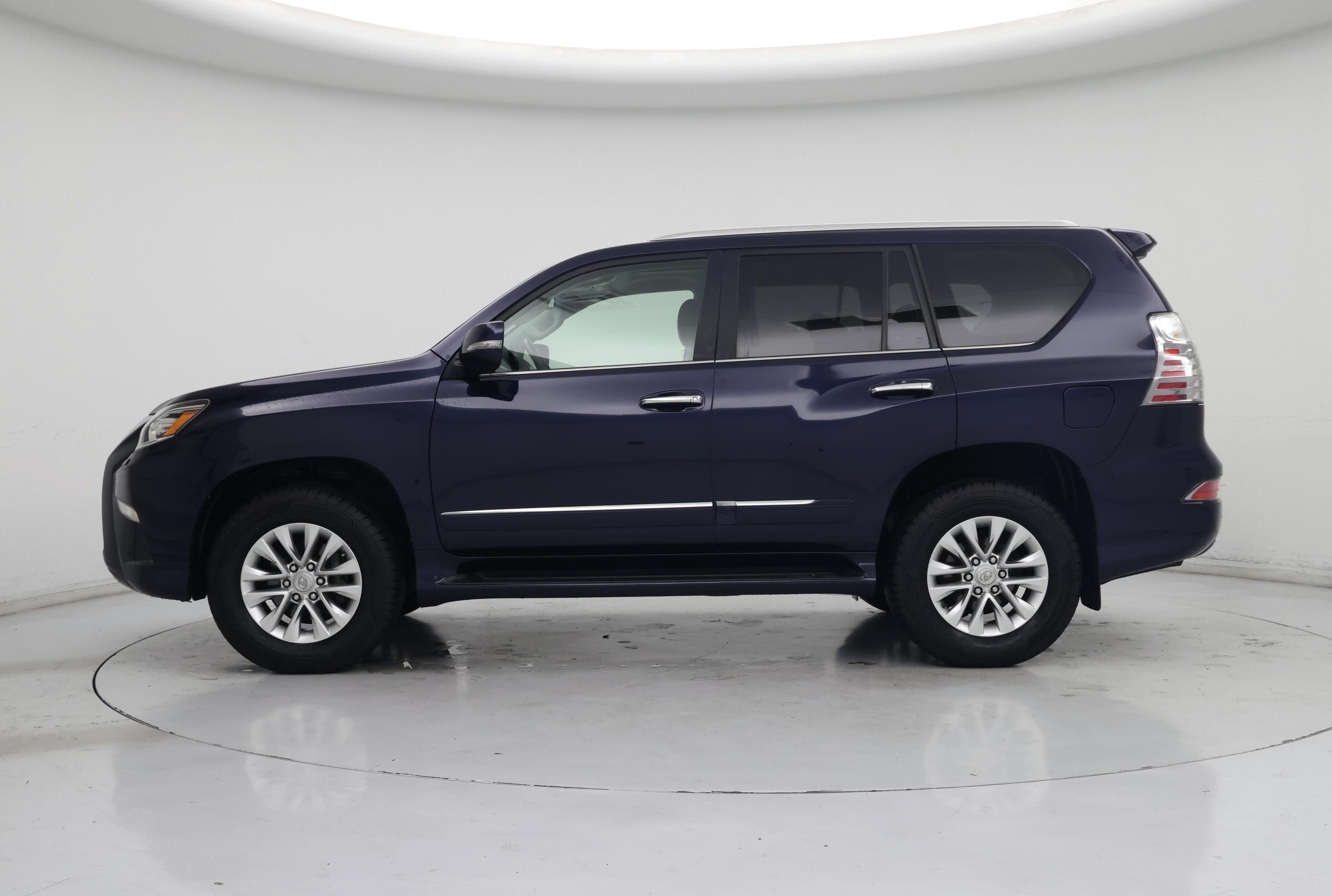 Thumbnail: 2019 Lexus GX - 3