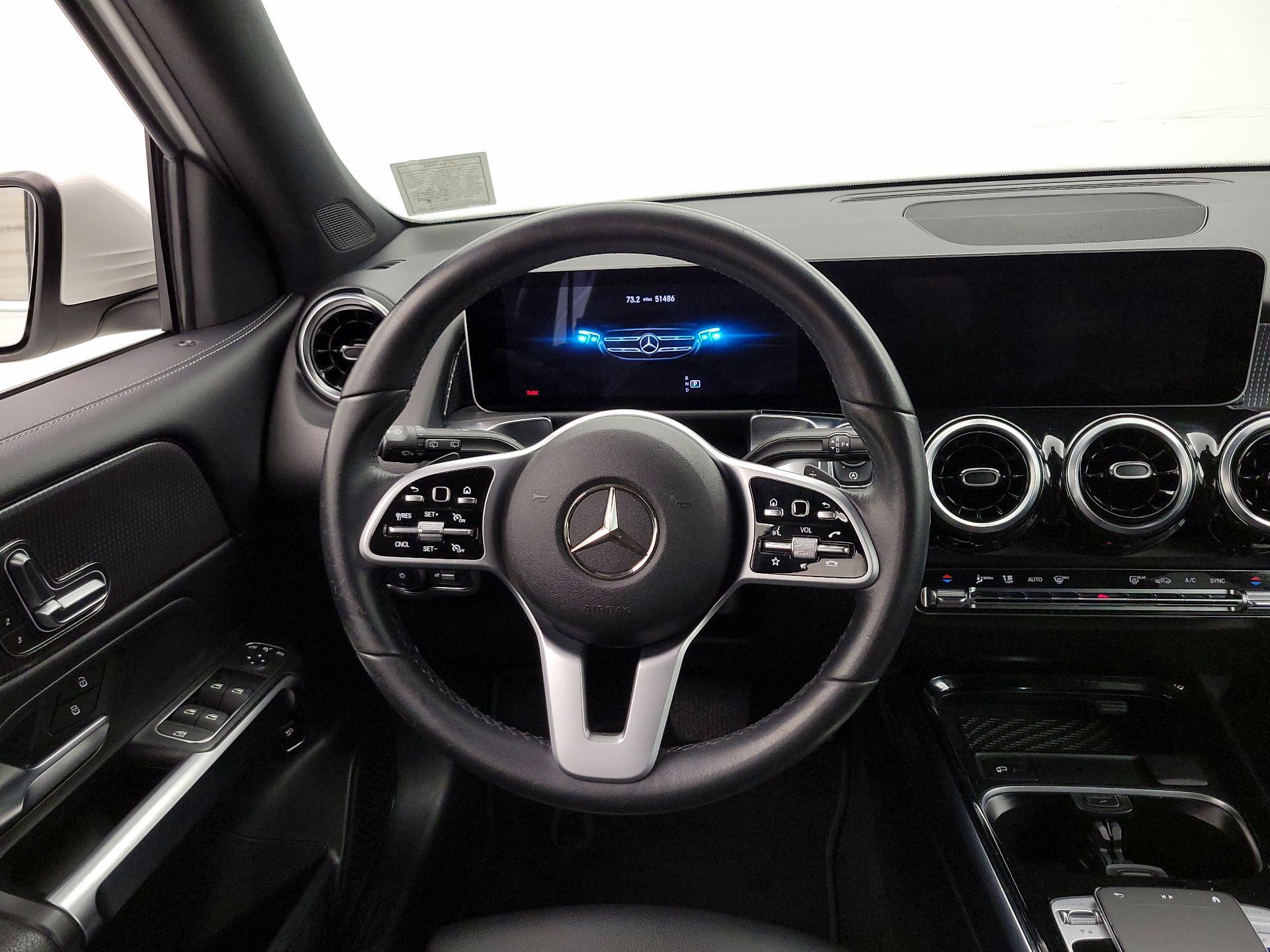 Thumbnail: 2020 Mercedes-Benz GLB - 10