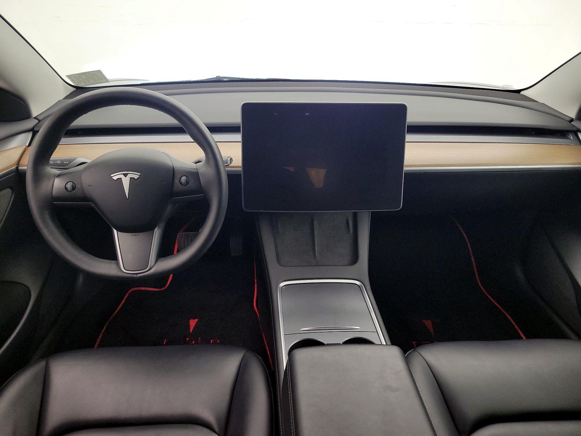Thumbnail: 2023 Tesla Model 3 - 9