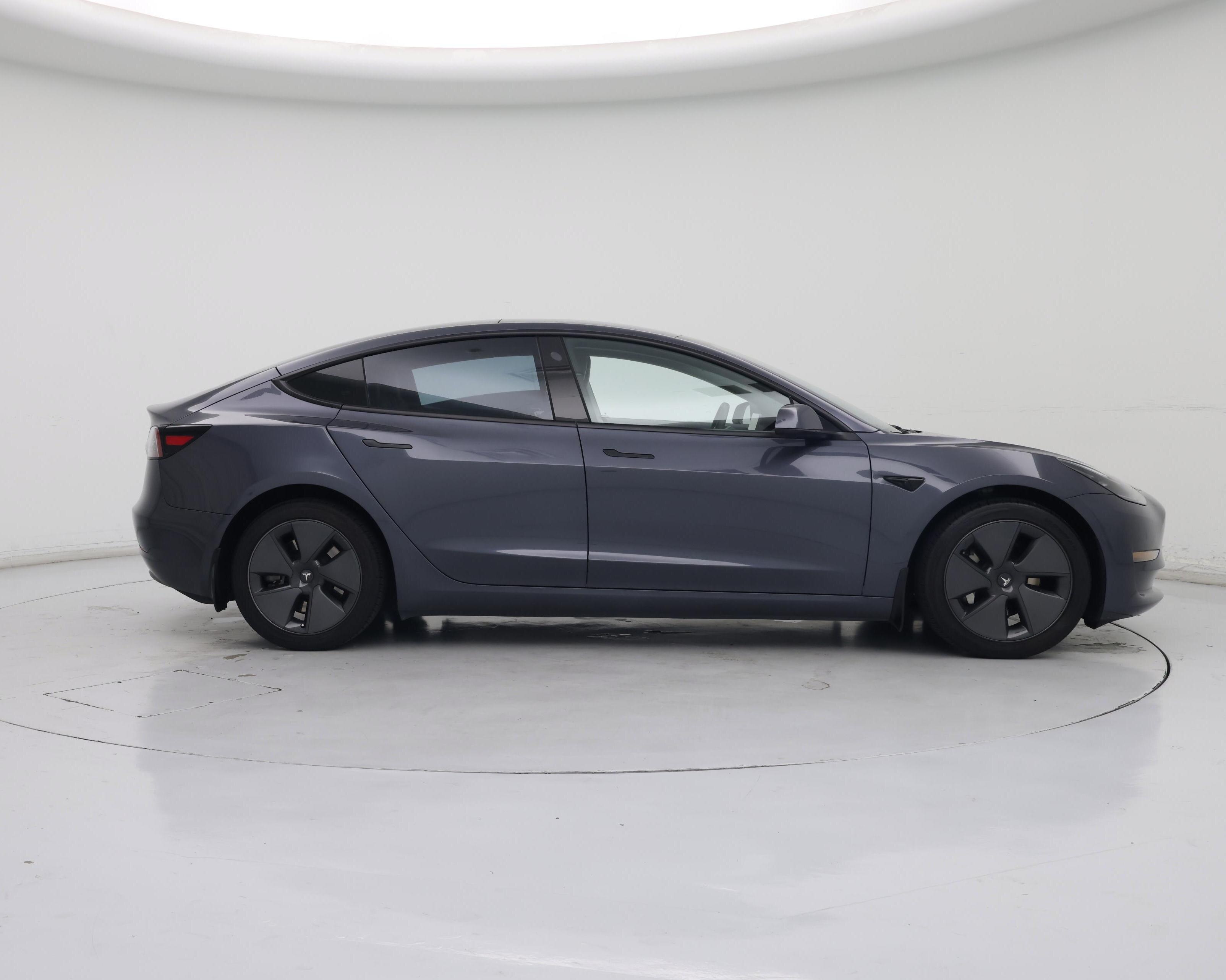 Thumbnail: 2023 Tesla Model 3 - 7