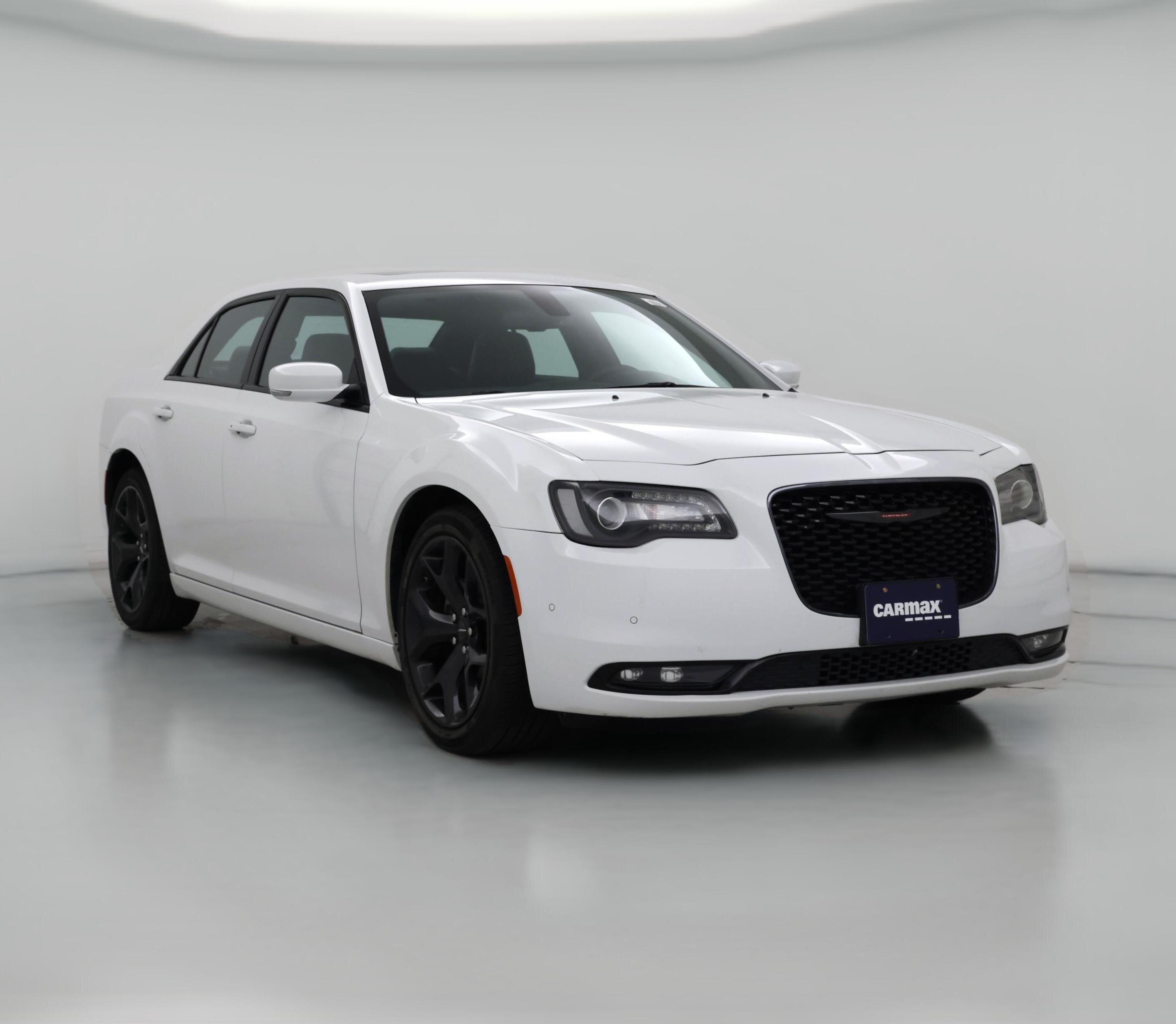 Thumbnail: 2022 Chrysler 300 - 1