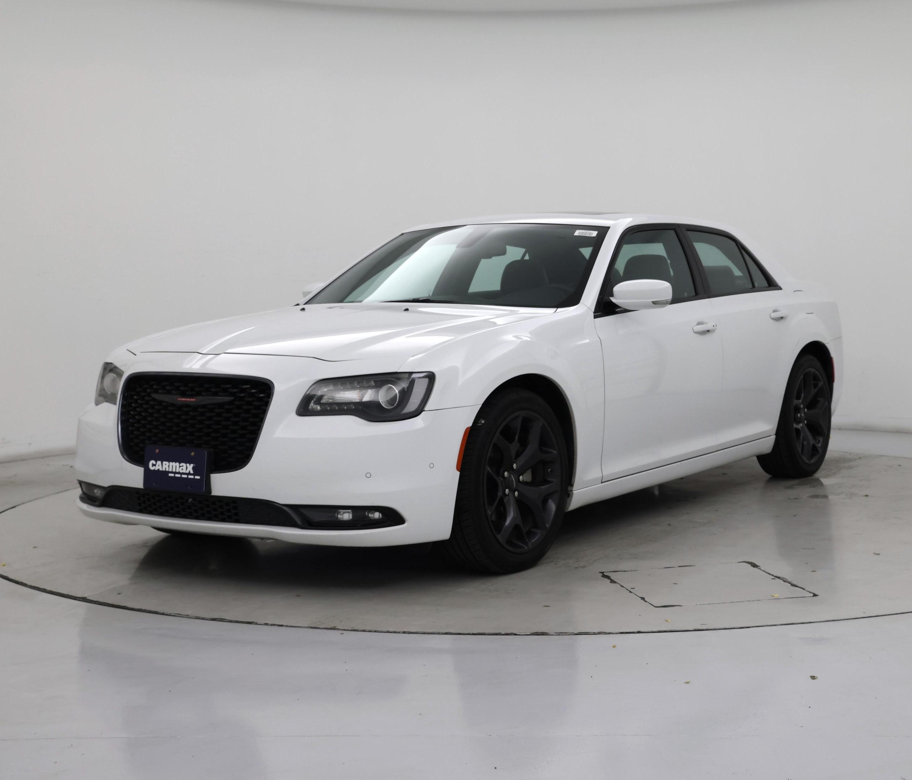 Thumbnail: 2022 Chrysler 300 - 4