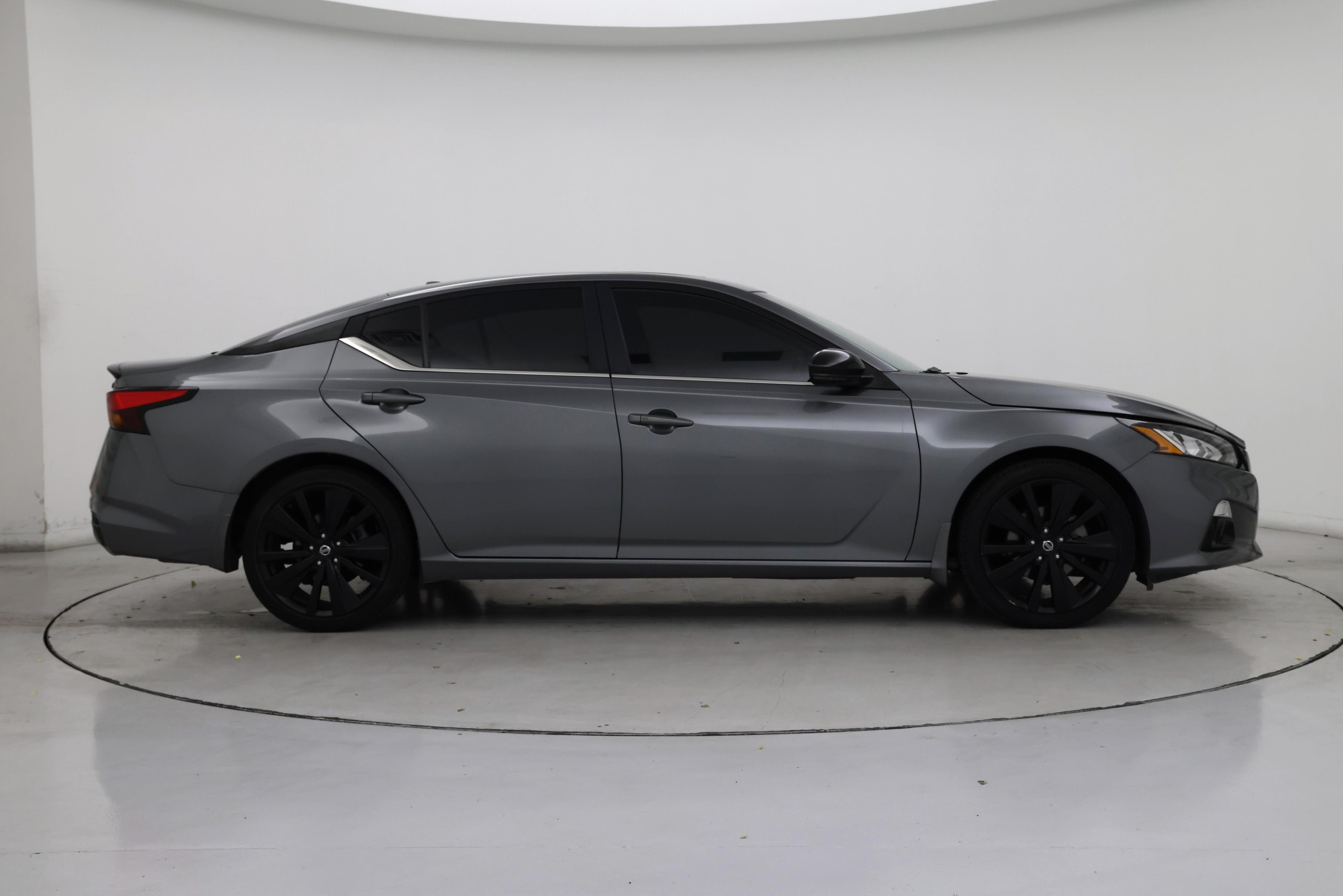 Thumbnail: 2022 Nissan Altima - 7