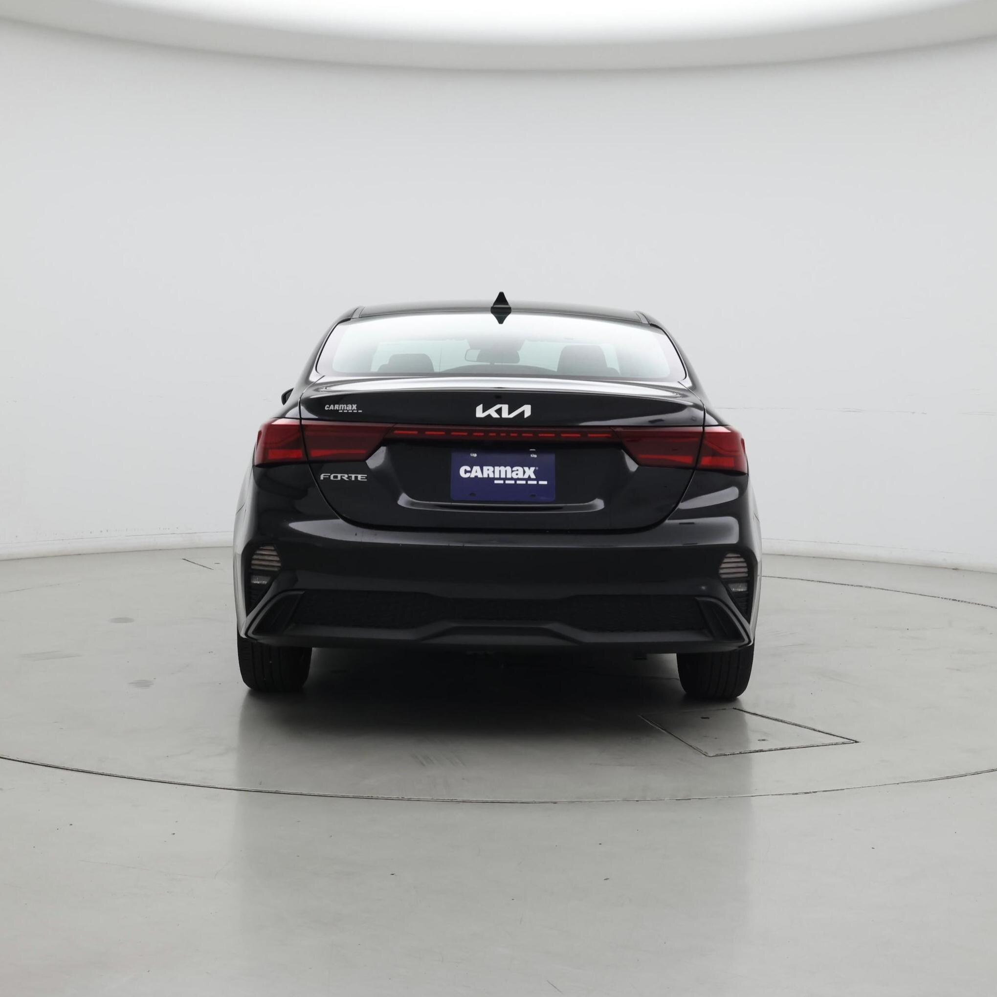 Thumbnail: 2023 Kia Forte - 6