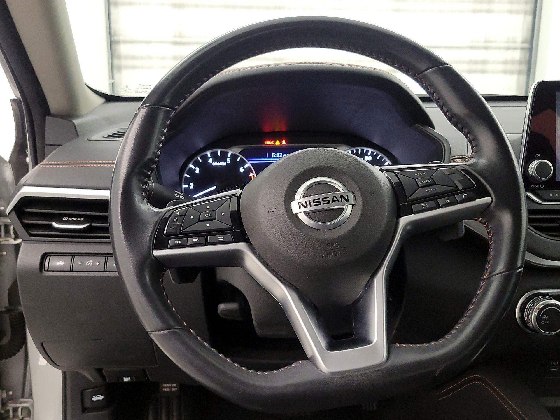 Thumbnail: 2021 Nissan Altima - 10