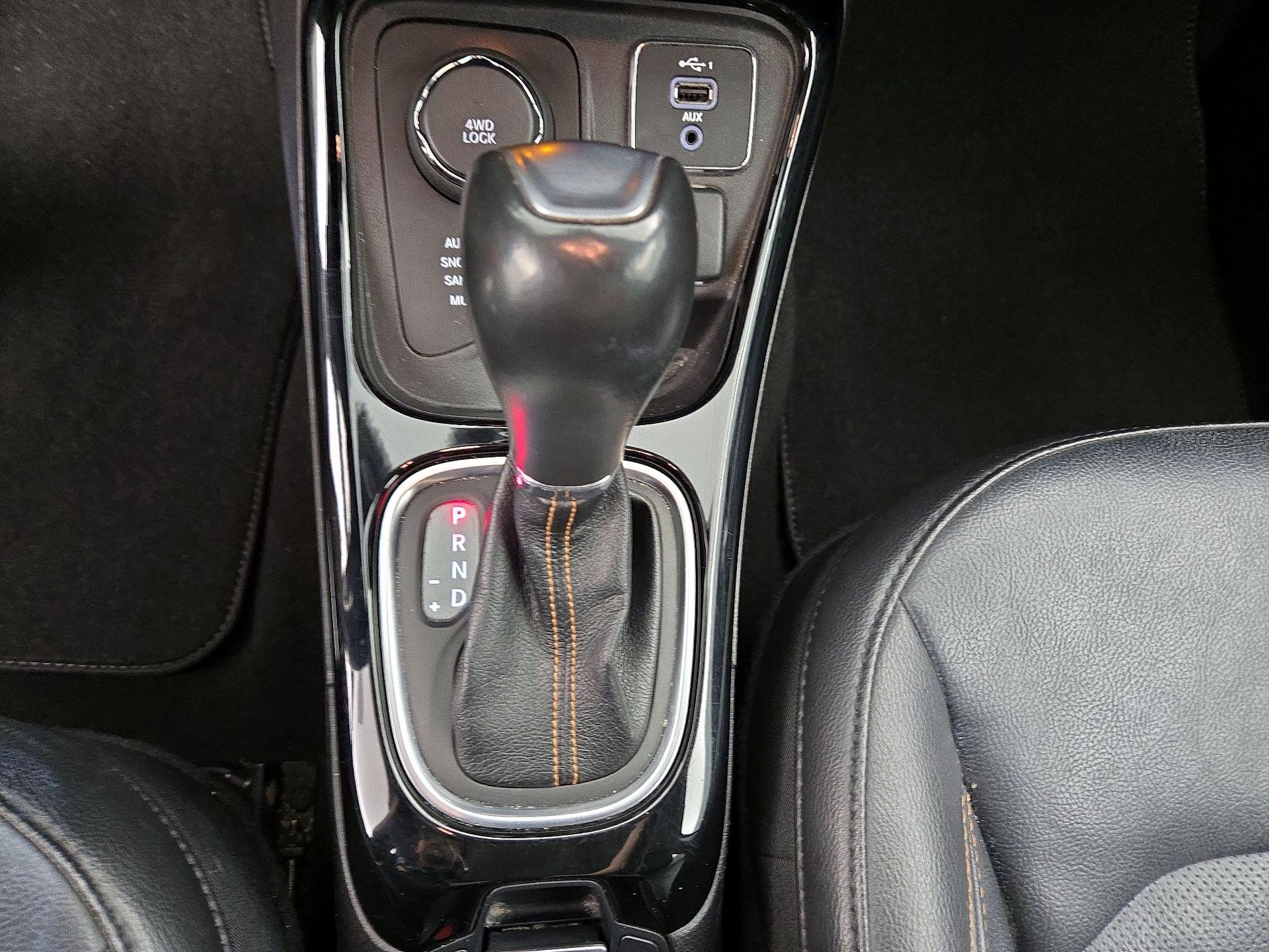 Thumbnail: 2021 Jeep Compass - 17