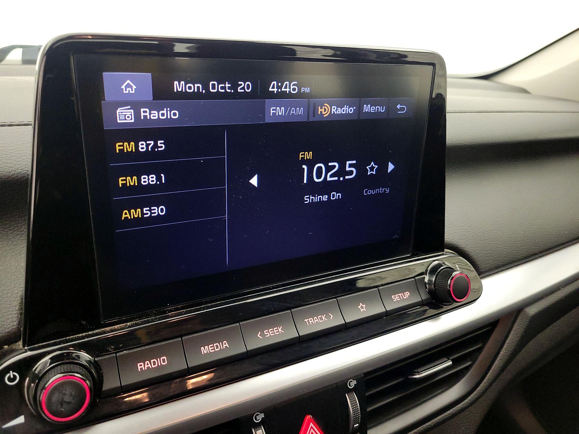 Thumbnail: 2022 Kia Forte - 15