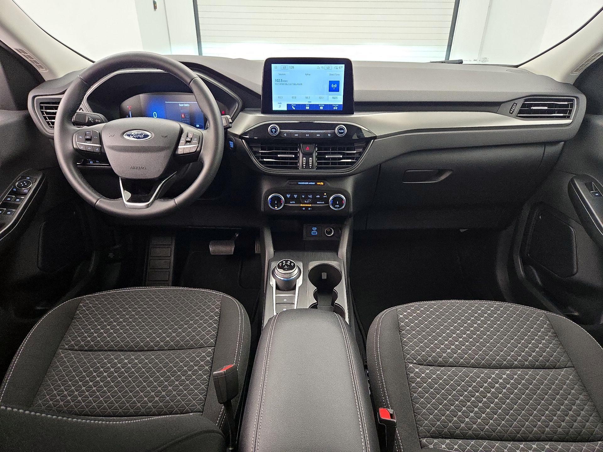 Thumbnail: 2023 Ford Escape - 9