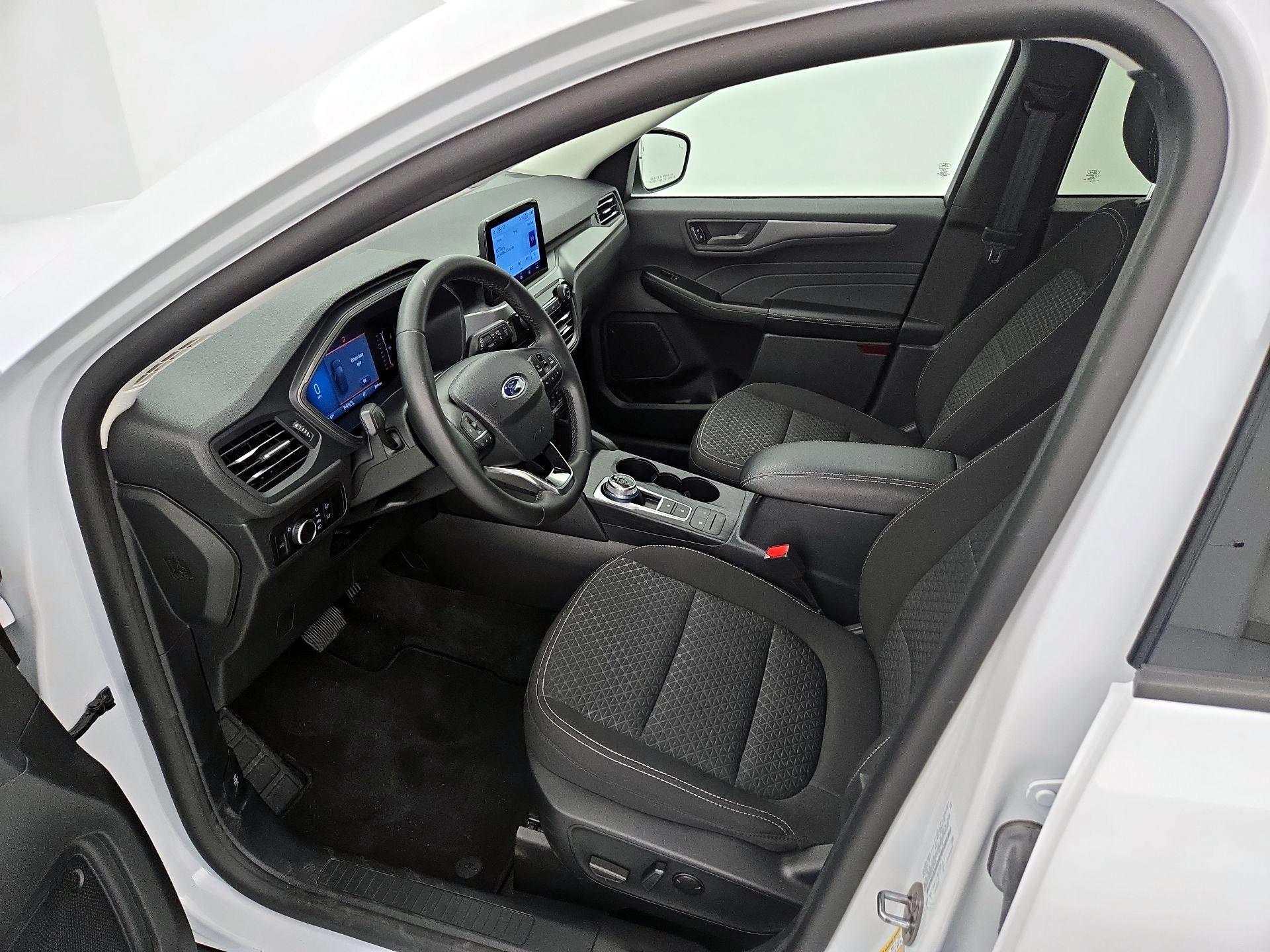 Thumbnail: 2023 Ford Escape - 11