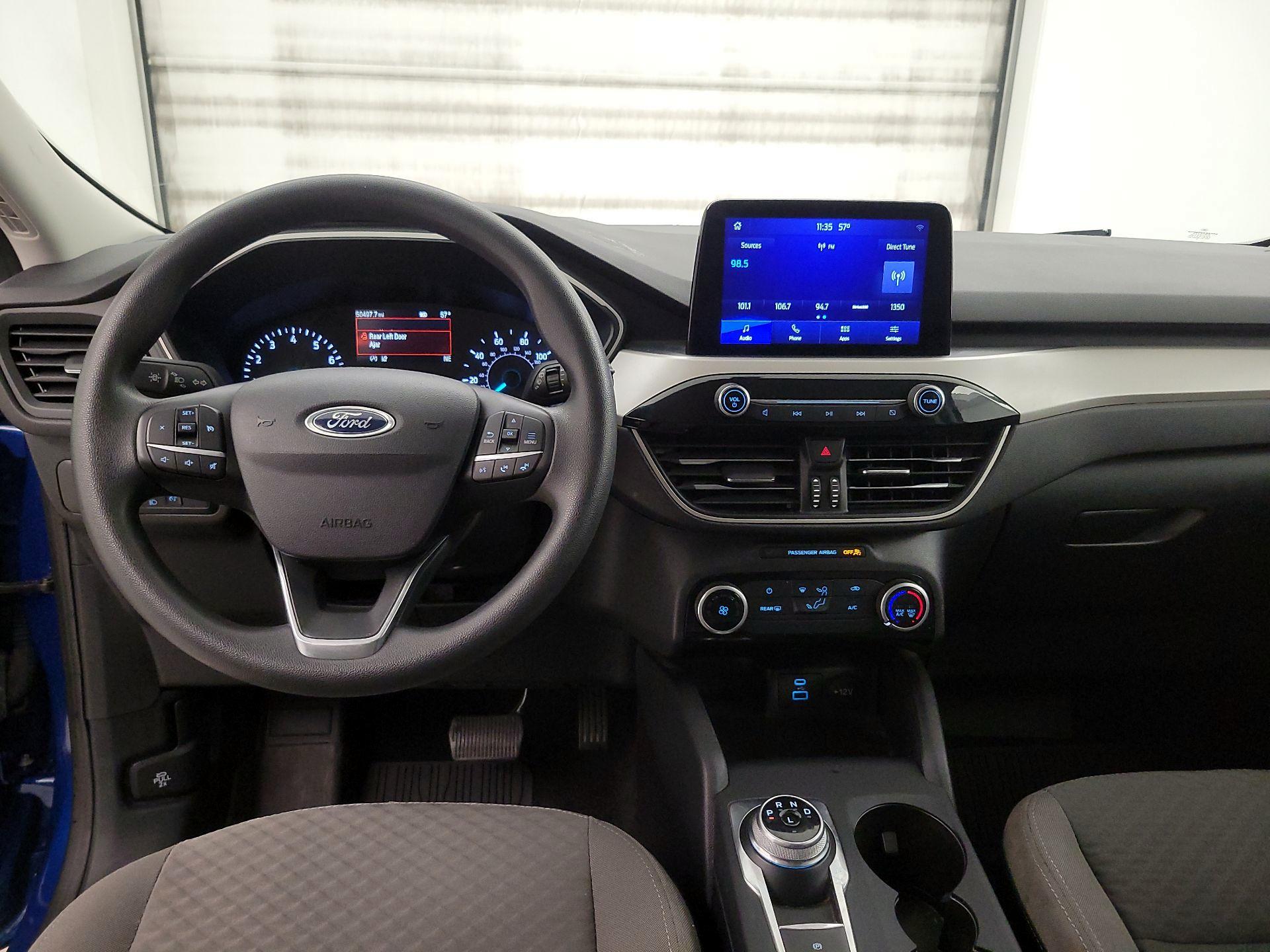 Thumbnail: 2022 Ford Escape - 9