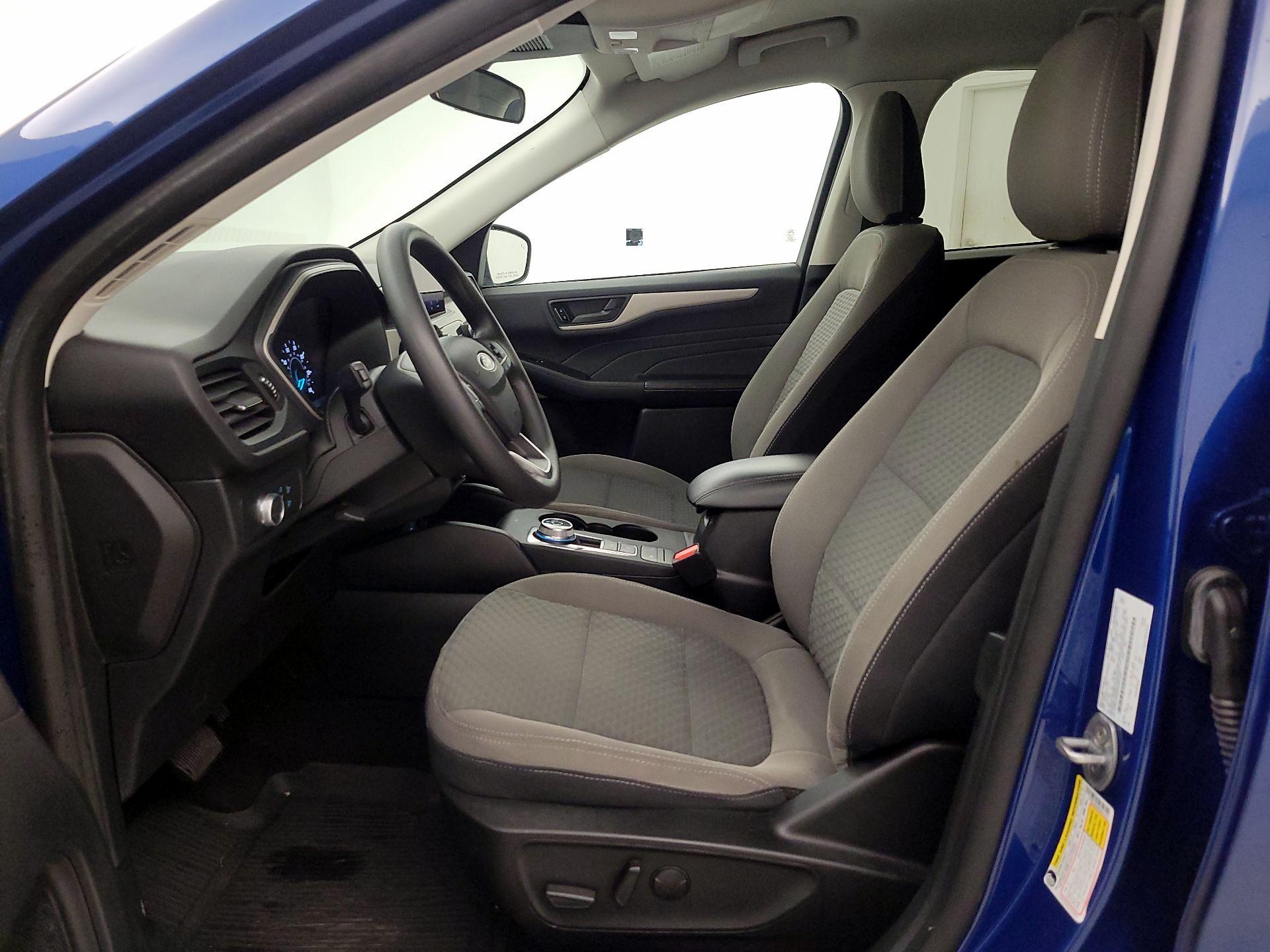 Thumbnail: 2022 Ford Escape - 11