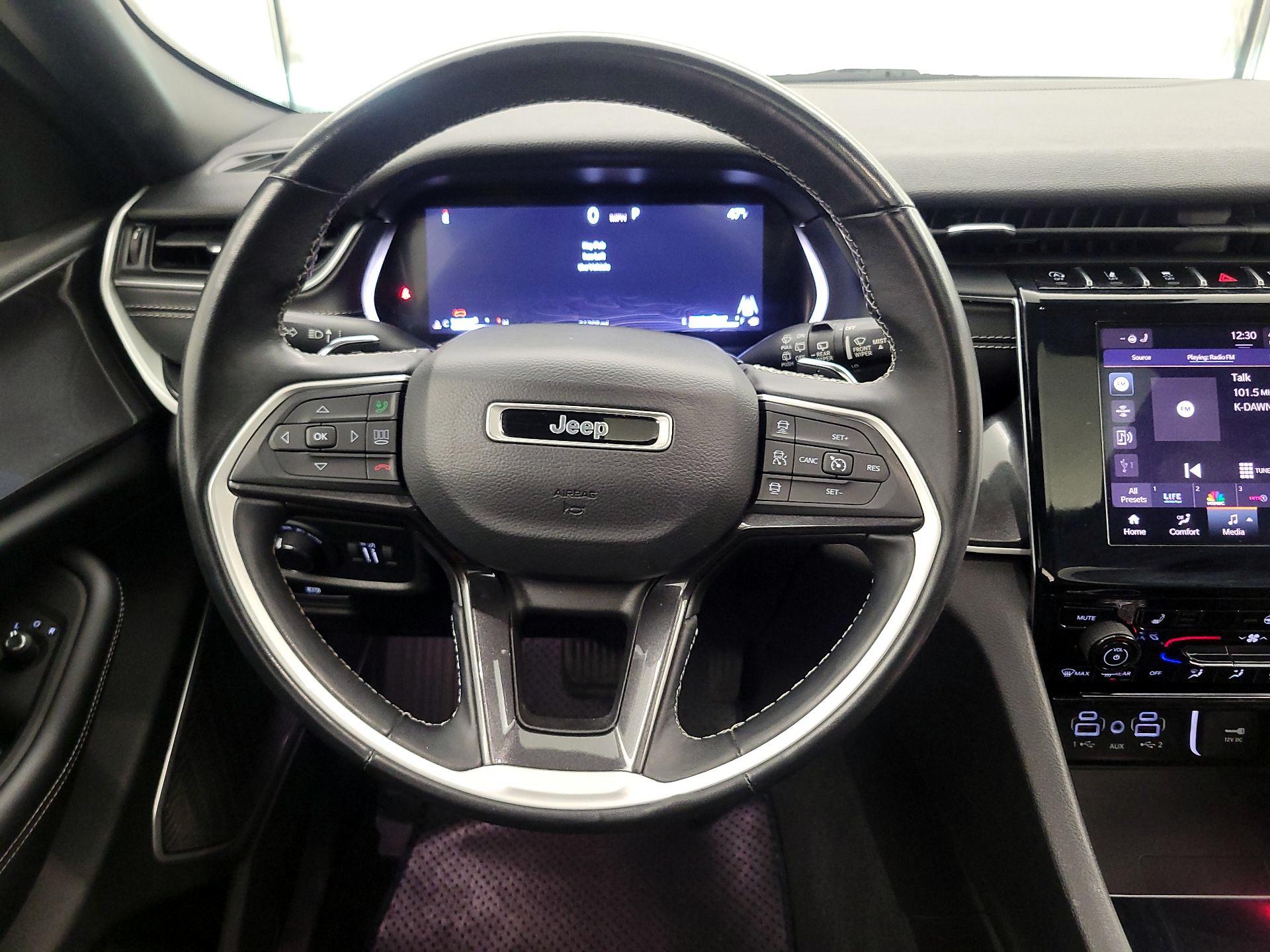 Thumbnail: 2022 Jeep Grand Cherokee - 10