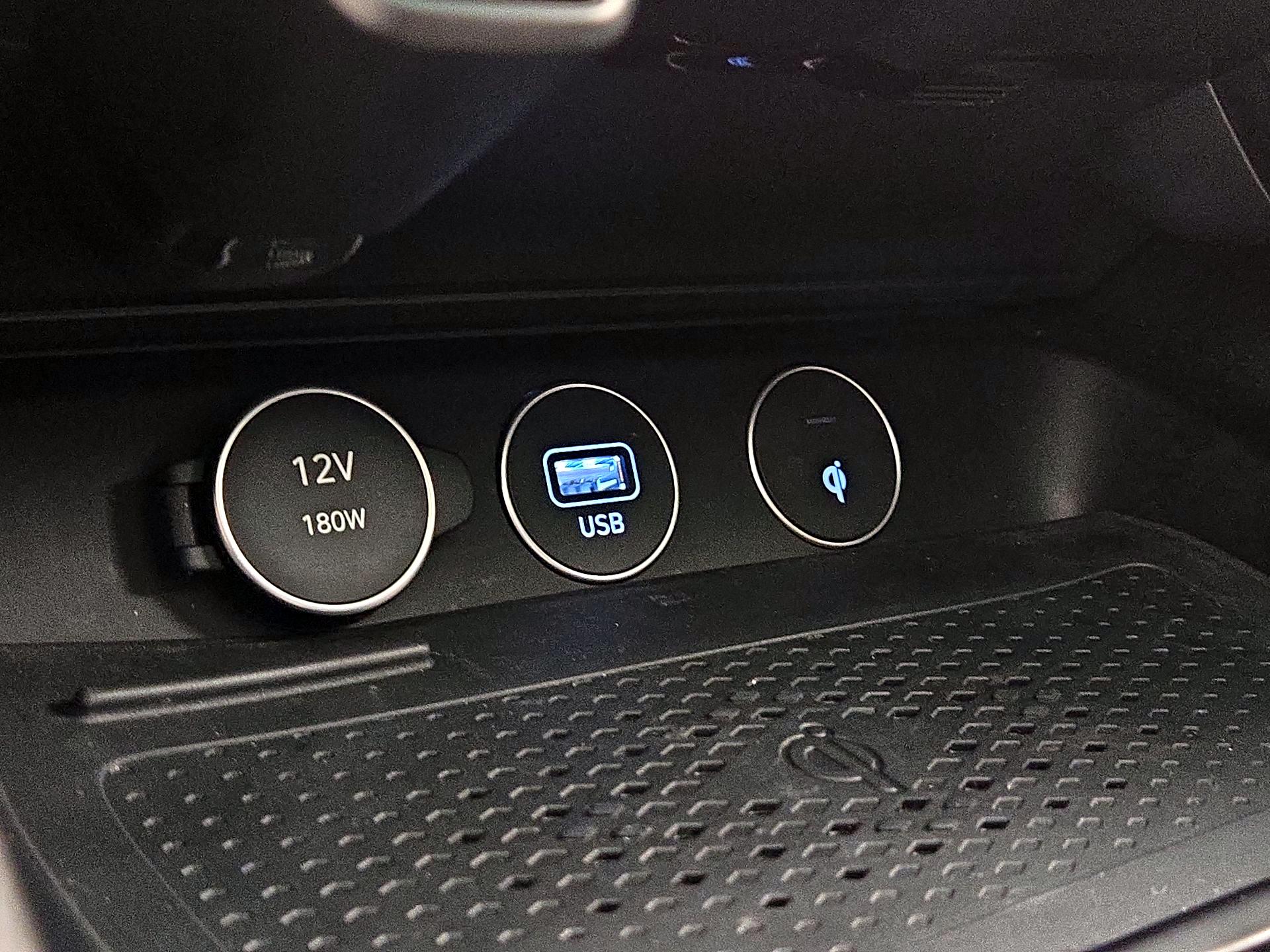 Thumbnail: 2023 Genesis G70 - 19