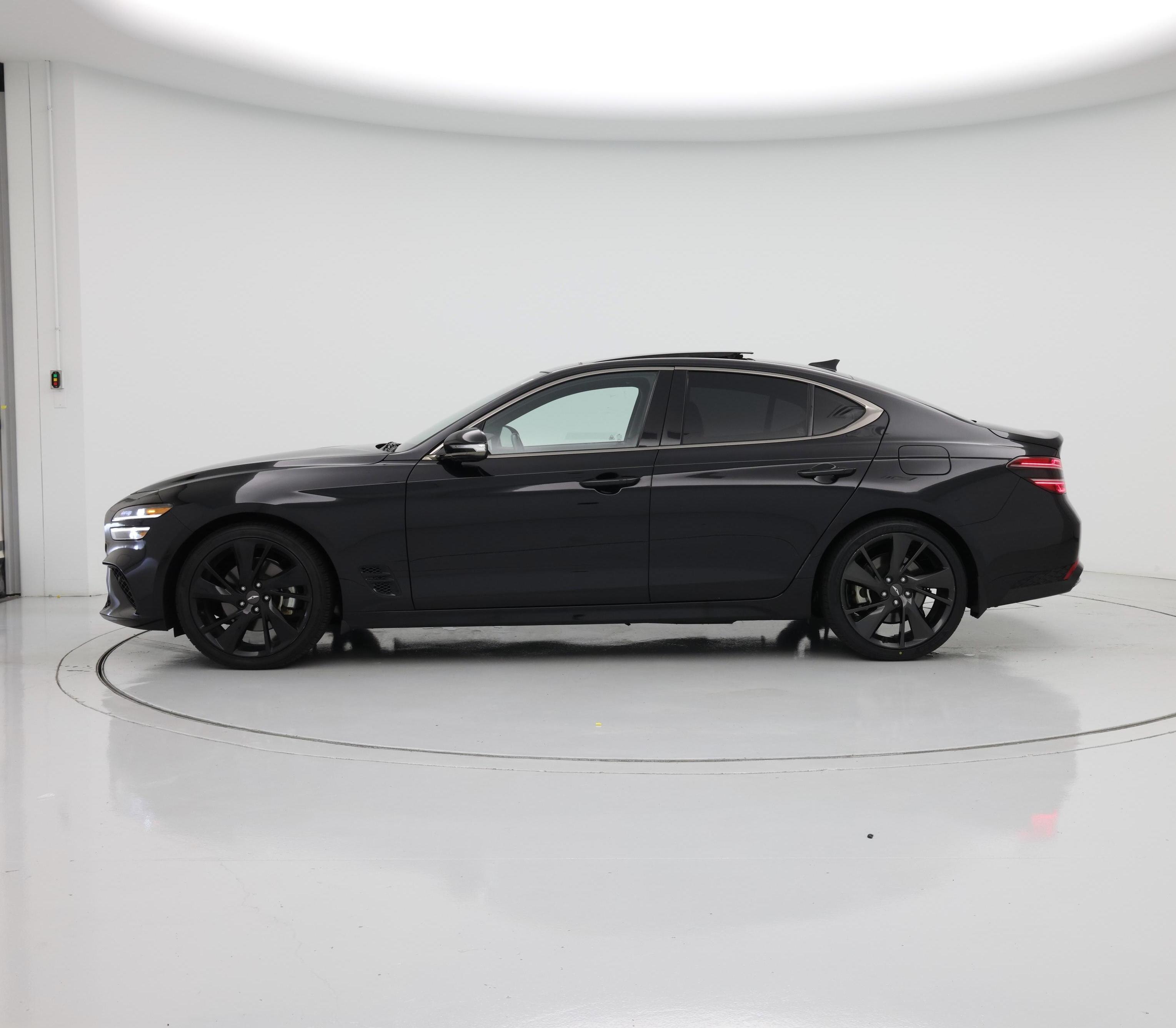 Thumbnail: 2023 Genesis G70 - 3