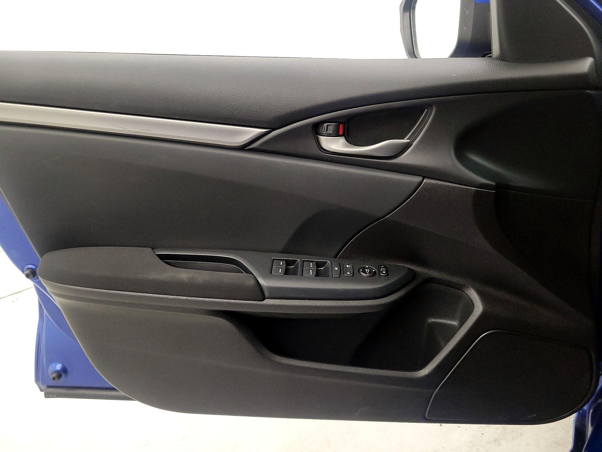 Thumbnail: 2020 Honda Civic - 12