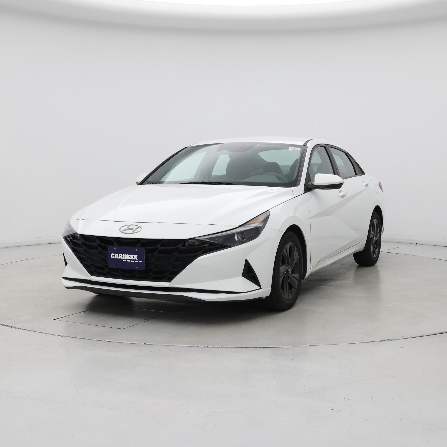 Thumbnail: 2021 Hyundai Elantra - 4