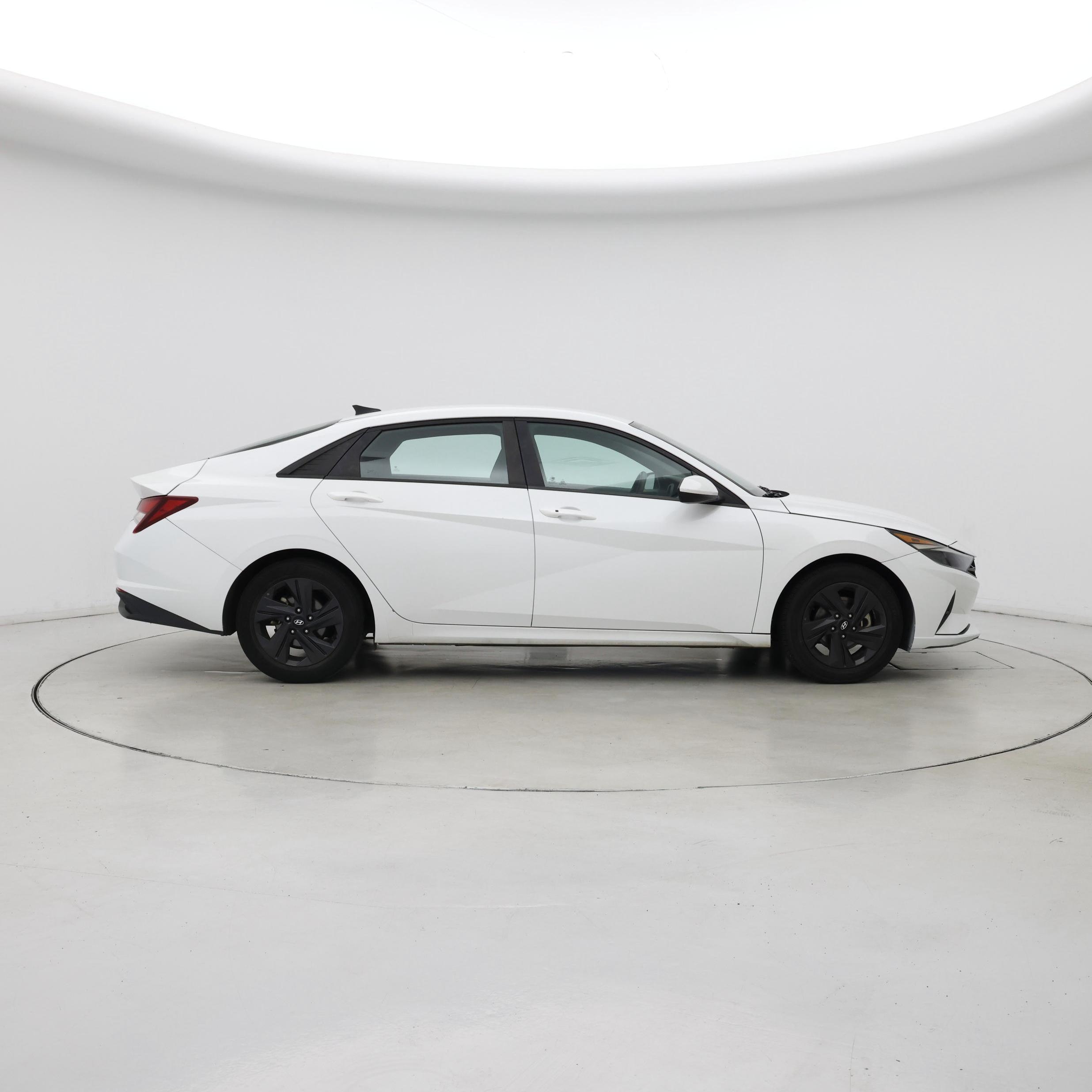 Thumbnail: 2021 Hyundai Elantra - 7