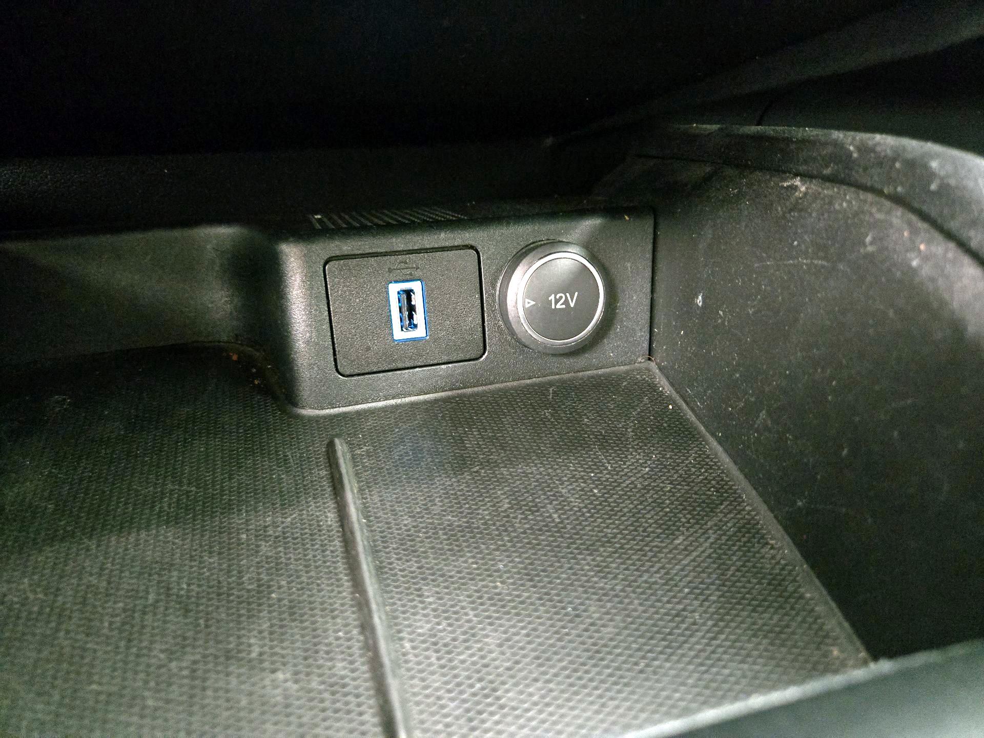 Thumbnail: 2020 Ford Escape - 18