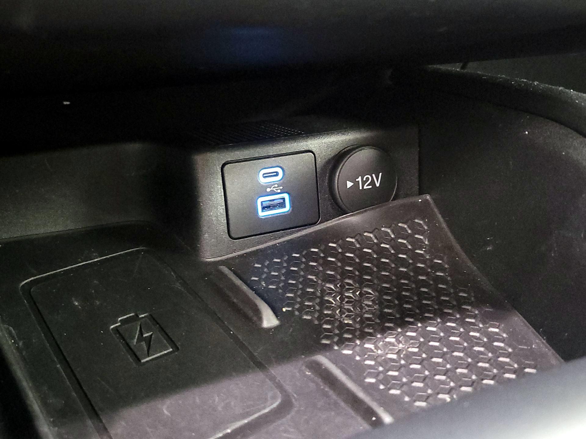 Thumbnail: 2022 Ford Bronco Sport - 18