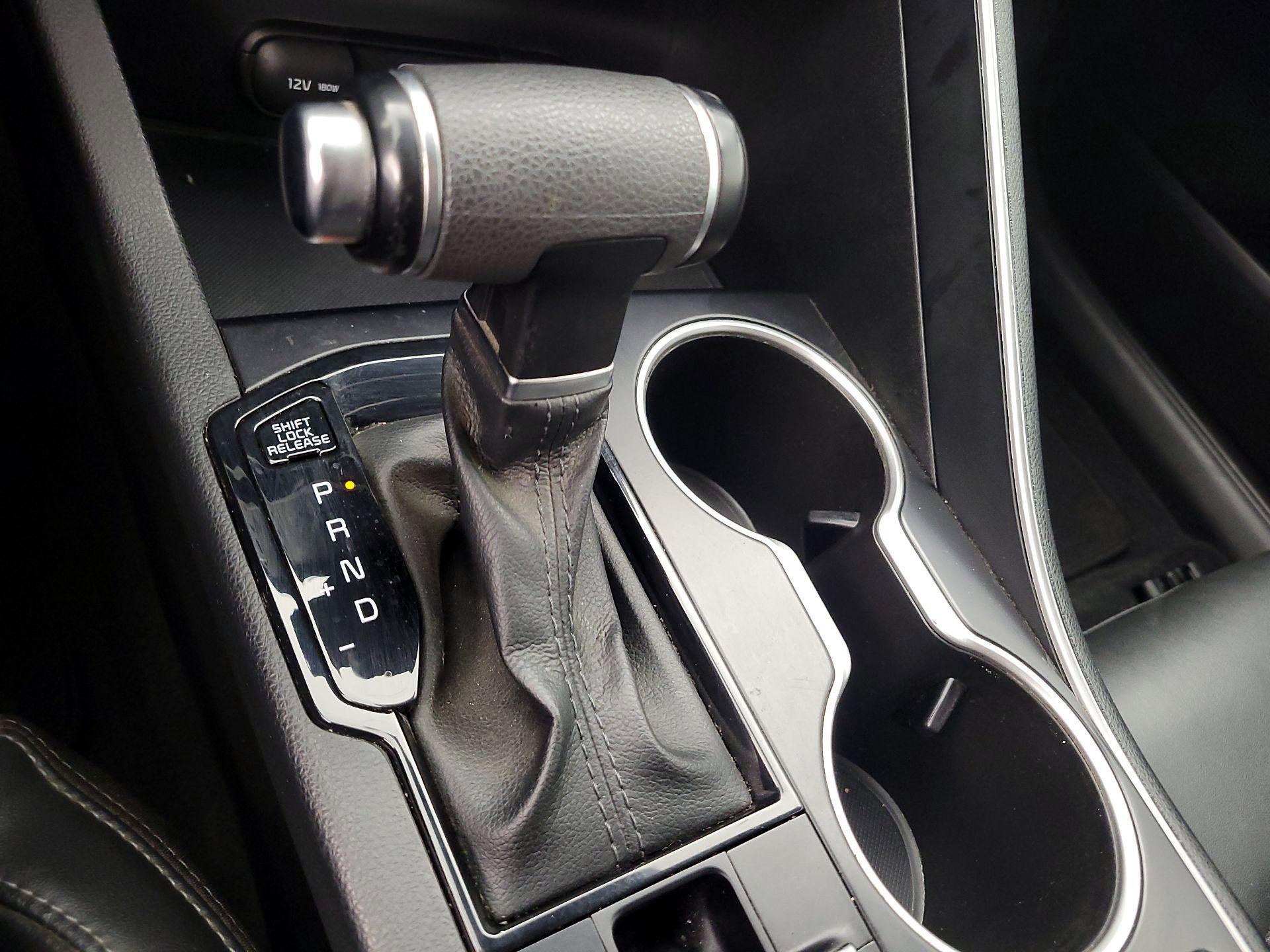 Thumbnail: 2021 Kia K5 - 17