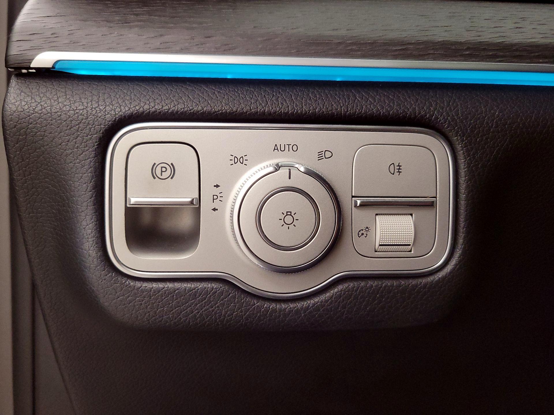 Thumbnail: 2022 Mercedes-Benz GLE - 13